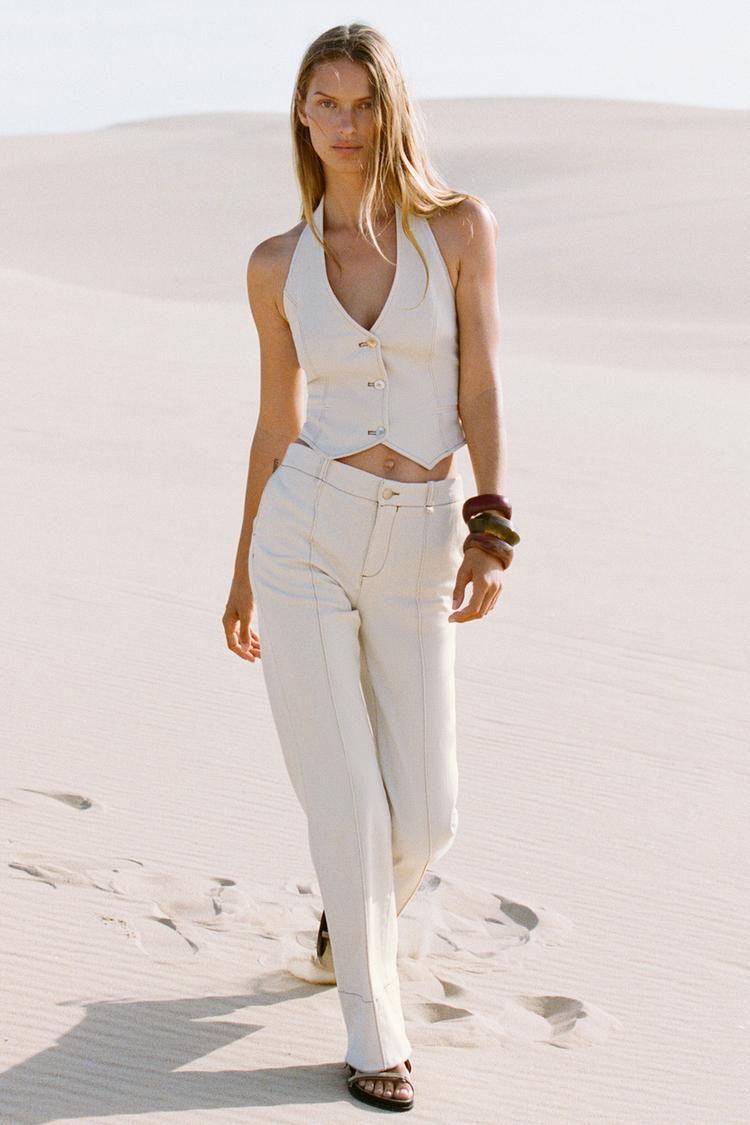 TOPSTITCHED HALTER TOP