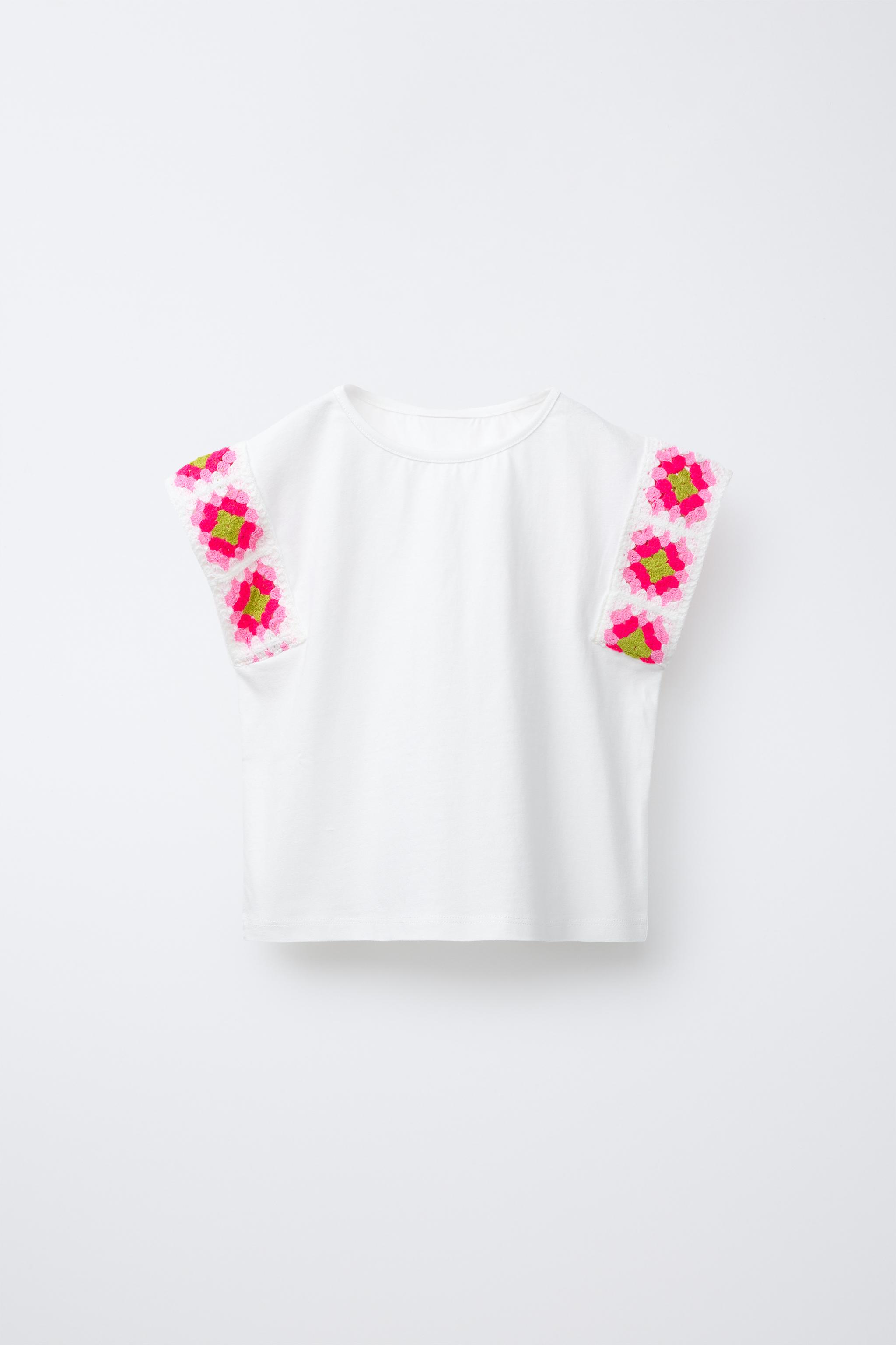 CROCHET SLEEVE T-SHIRT