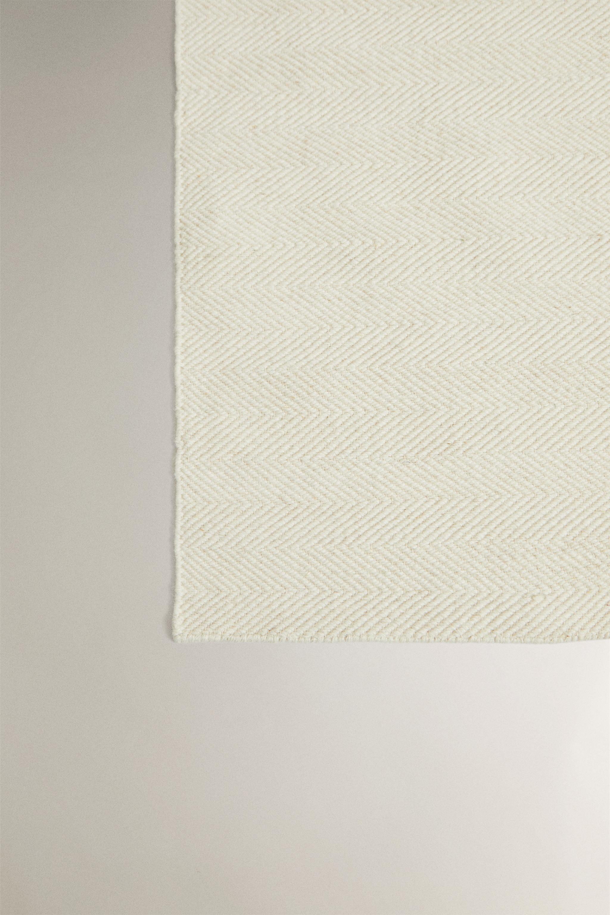 HERRINGBONE WOOL AREA RUG