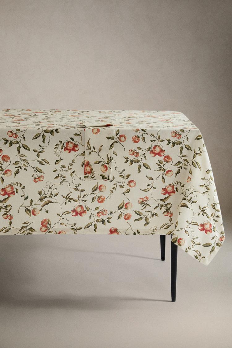 TOMATO PRINT TABLECLOTH - Zara product image