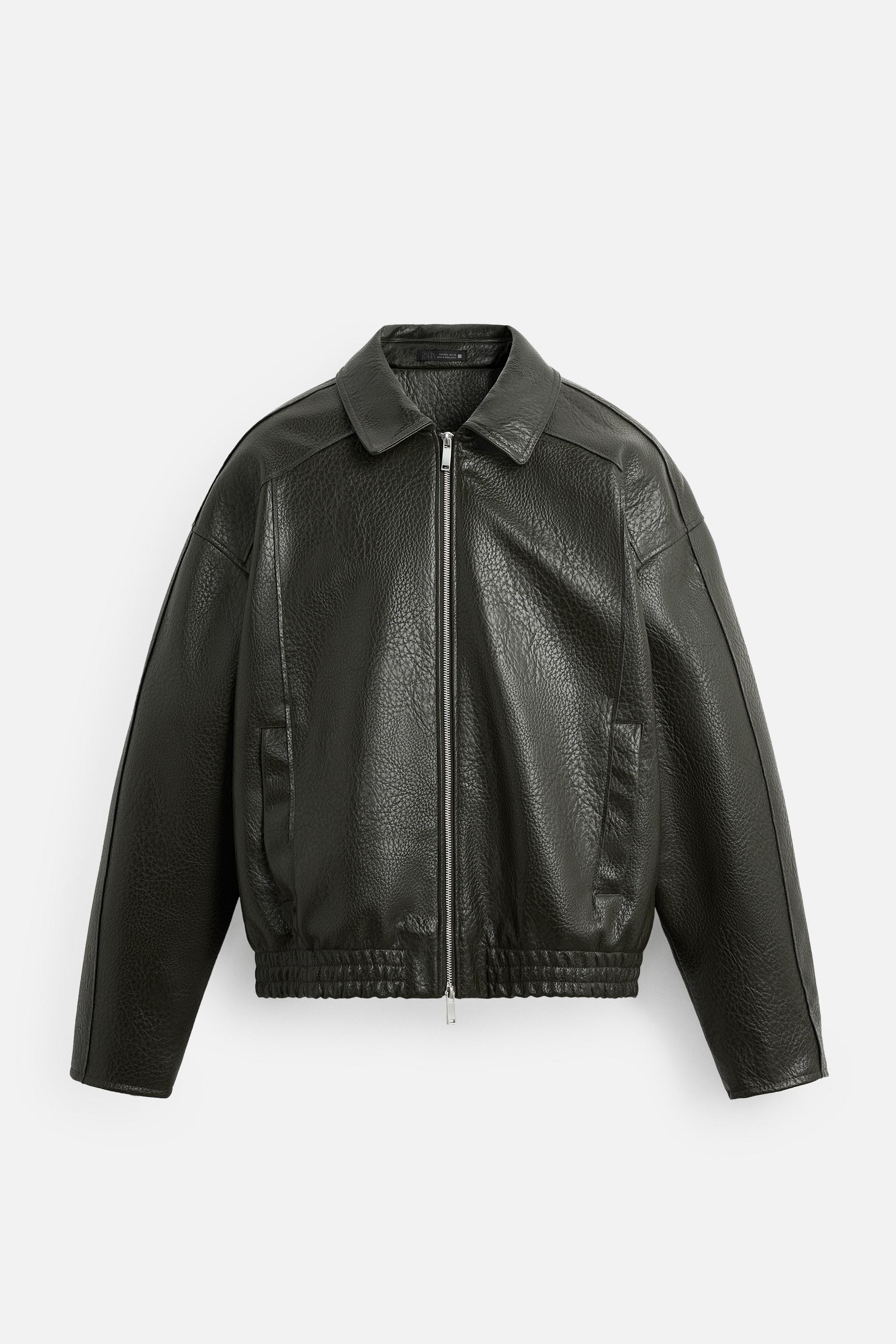 BLOUSON GRAVÉ EN CUIR SYNTHÉTIQUE