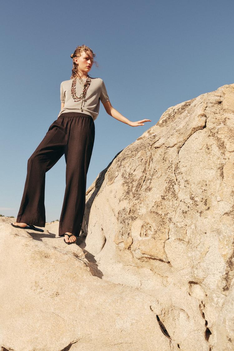 SHORT SLEEVE KNIT TOP - Zara product image