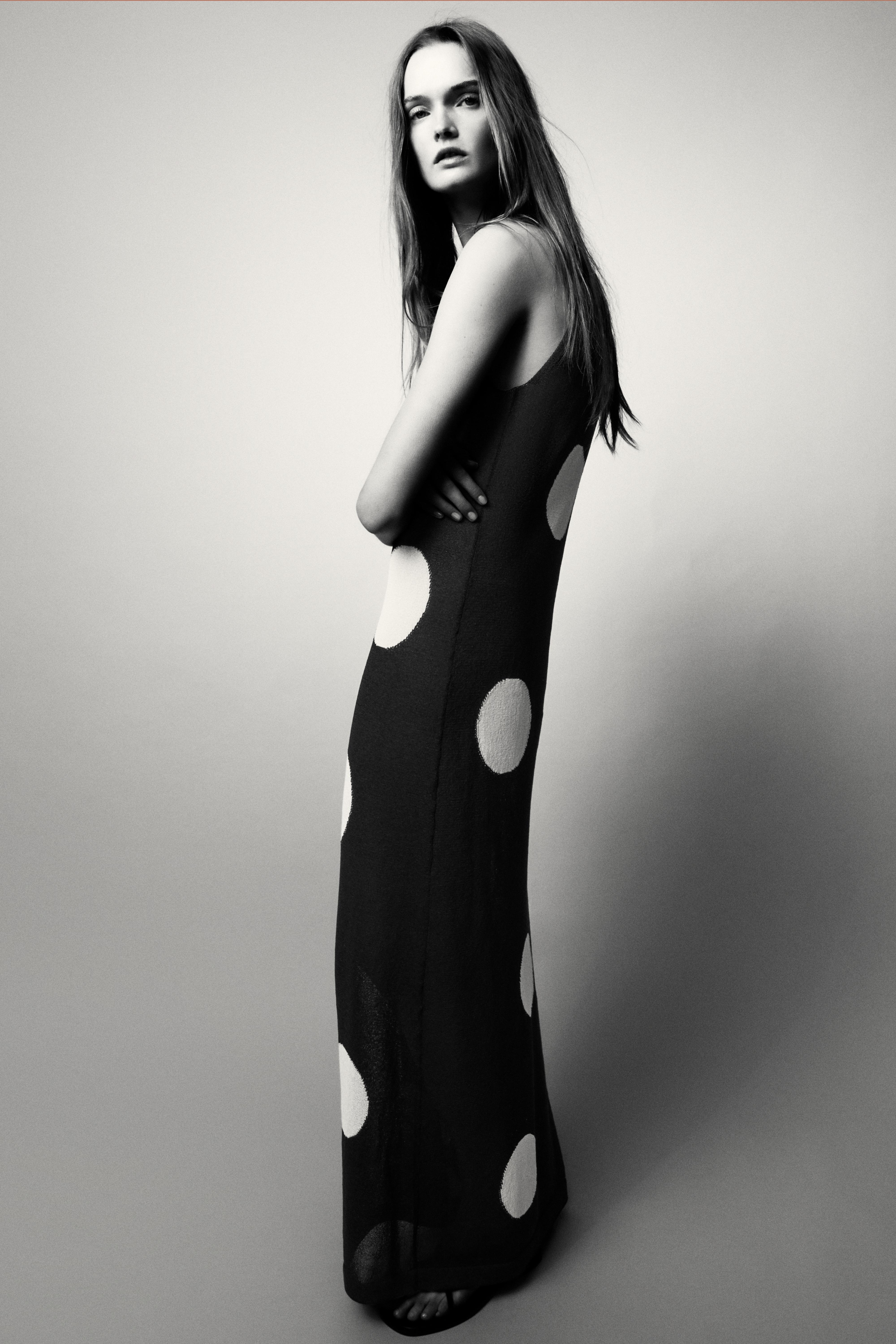 DOTTED KNIT MAXI DRESS