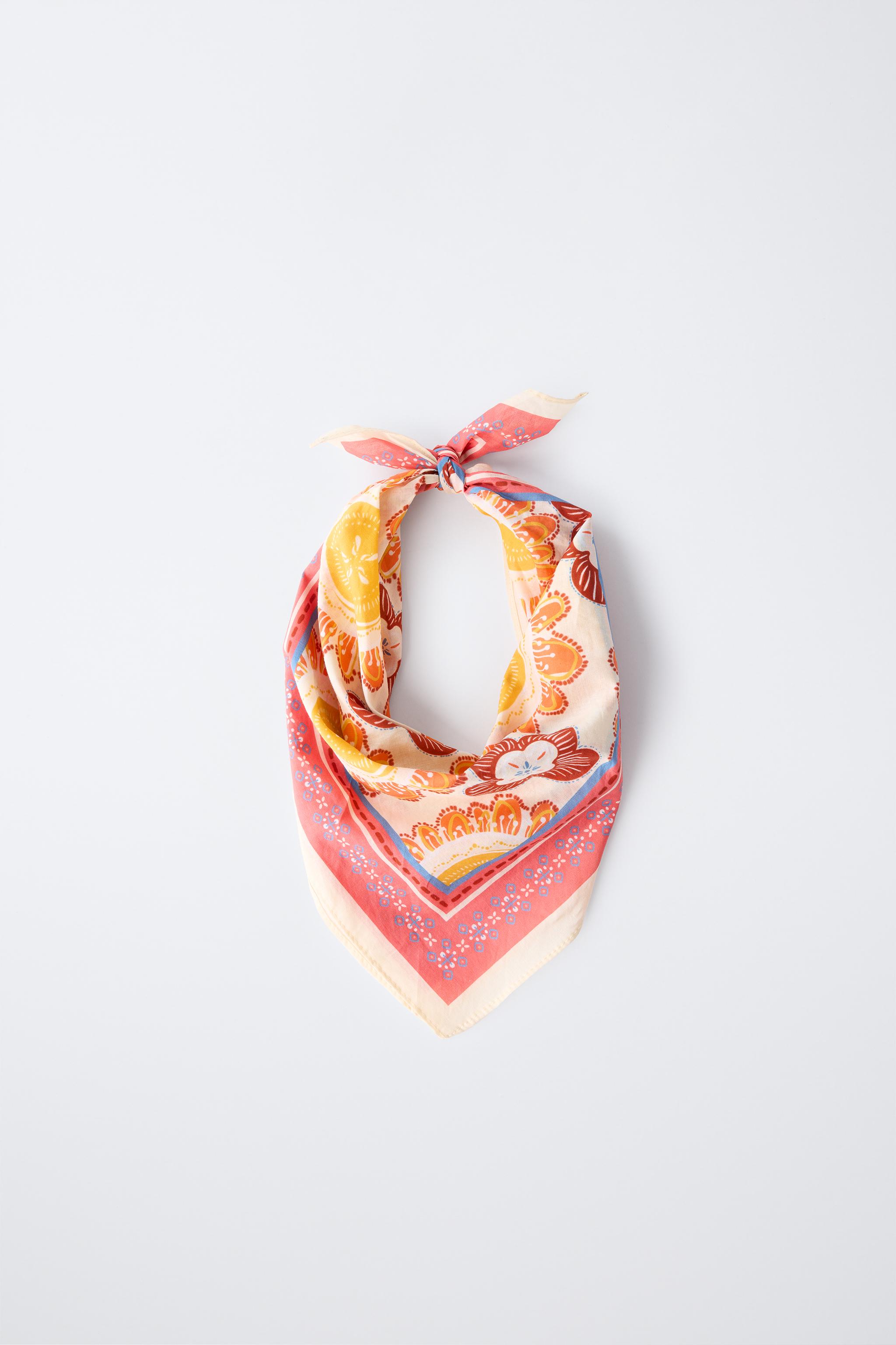 SQUARE PRINTED BANDANA