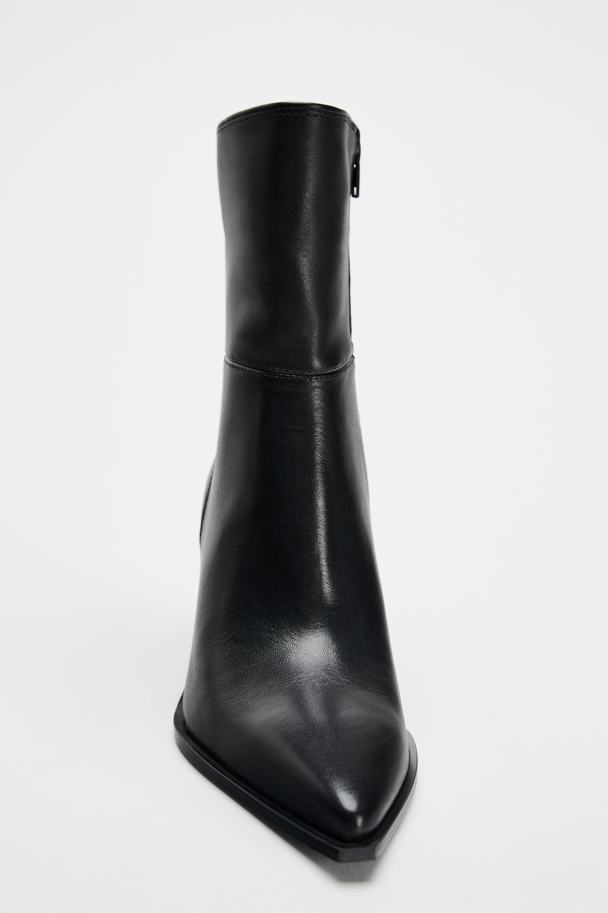 POINTED LEATHER ANKLE BOOT