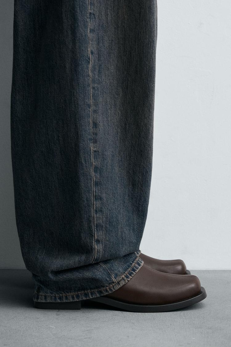 TOPSTITCHED BOOTS - Zara product image