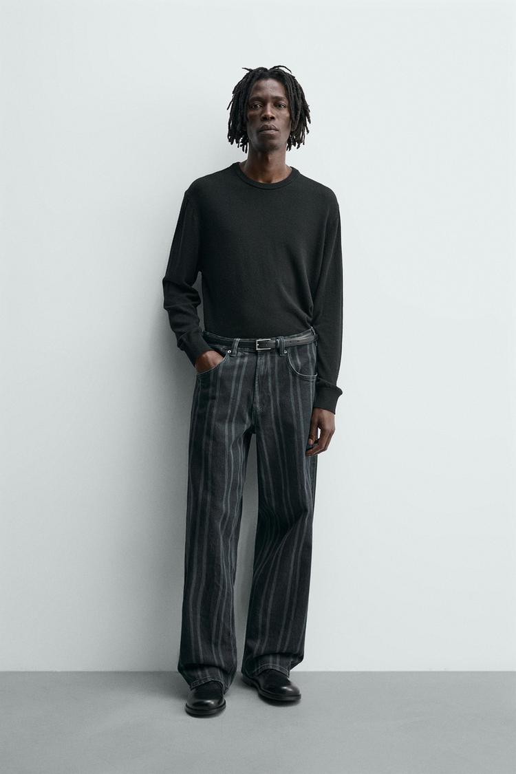 STRIPED RELAXED FIT JEANS - Zara product image