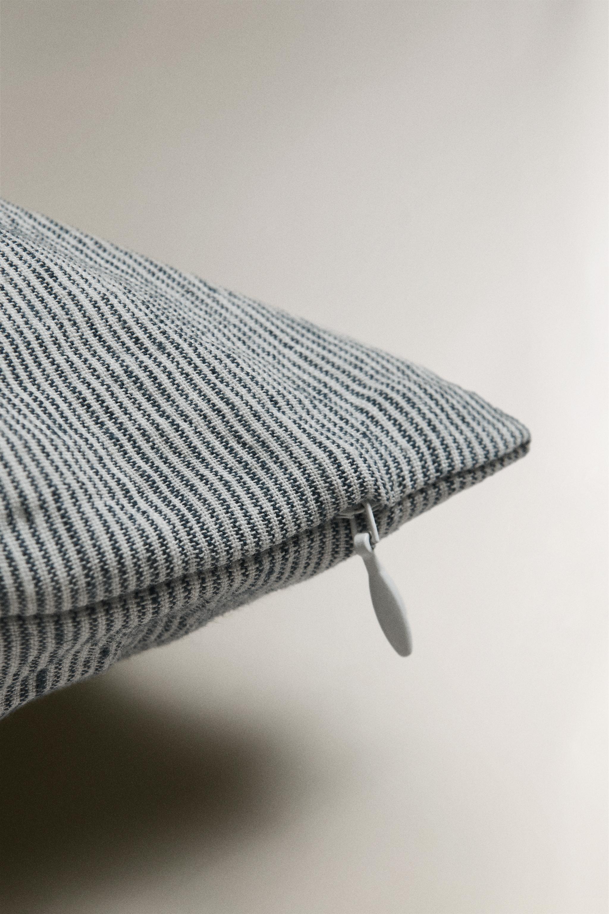 SARDINE THROW PILLOW COVER