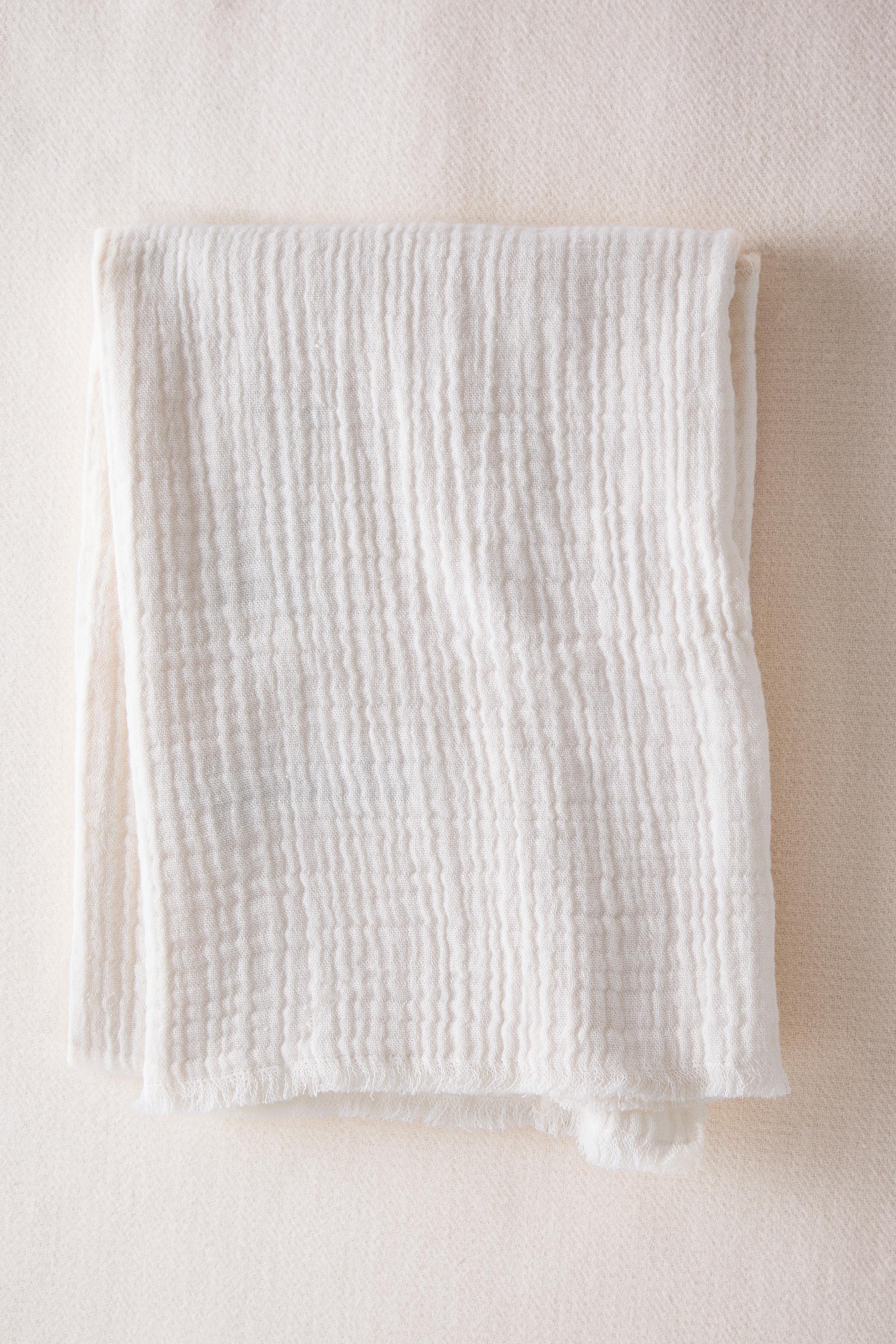 CHILDREN'S MUSLIN BLANKET