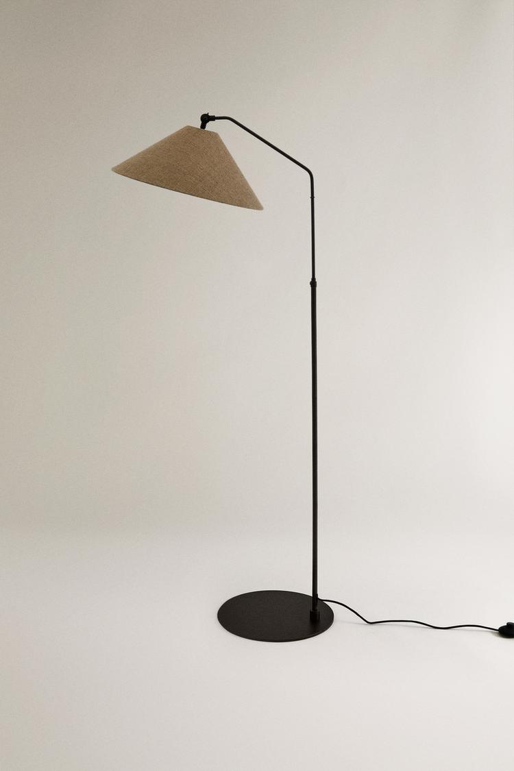 METAL FLOOR LAMP - Zara product image