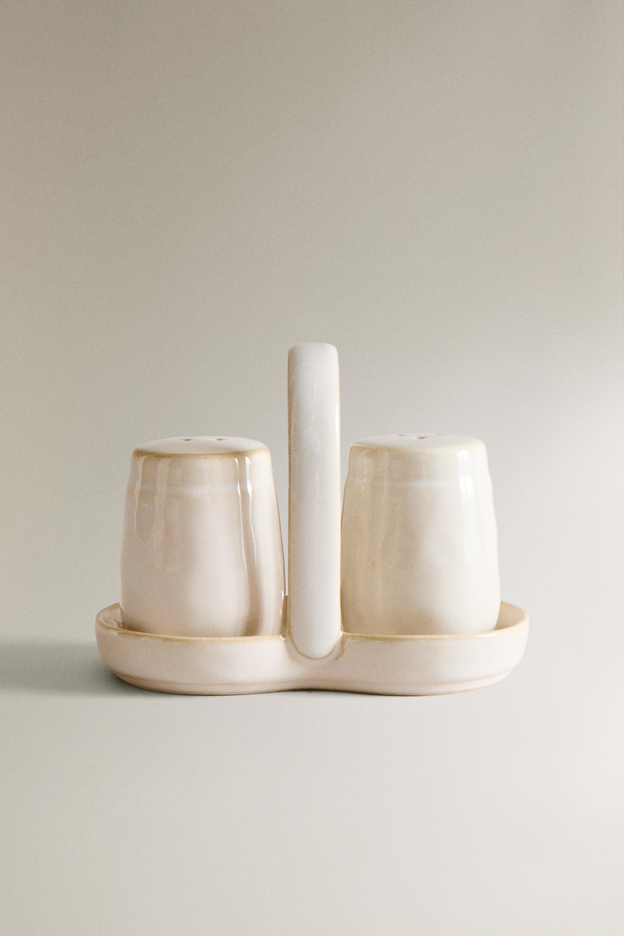 STONEWARE SALT AND PEPPER SHAKERS