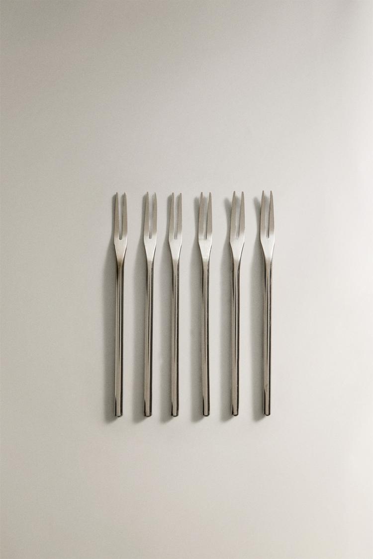 PACK OF STEEL FORKS (PACK OF 6) - Zara product image