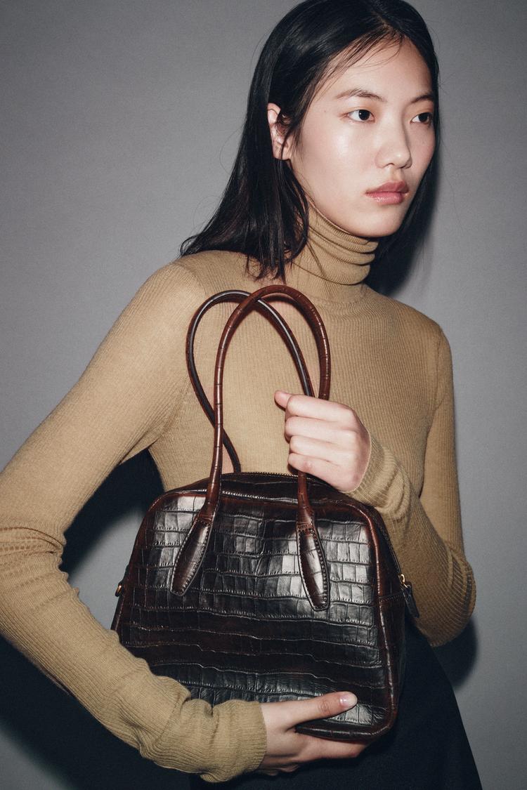 EMBOSSED LEATHER BOWLING BAG - Zara product image