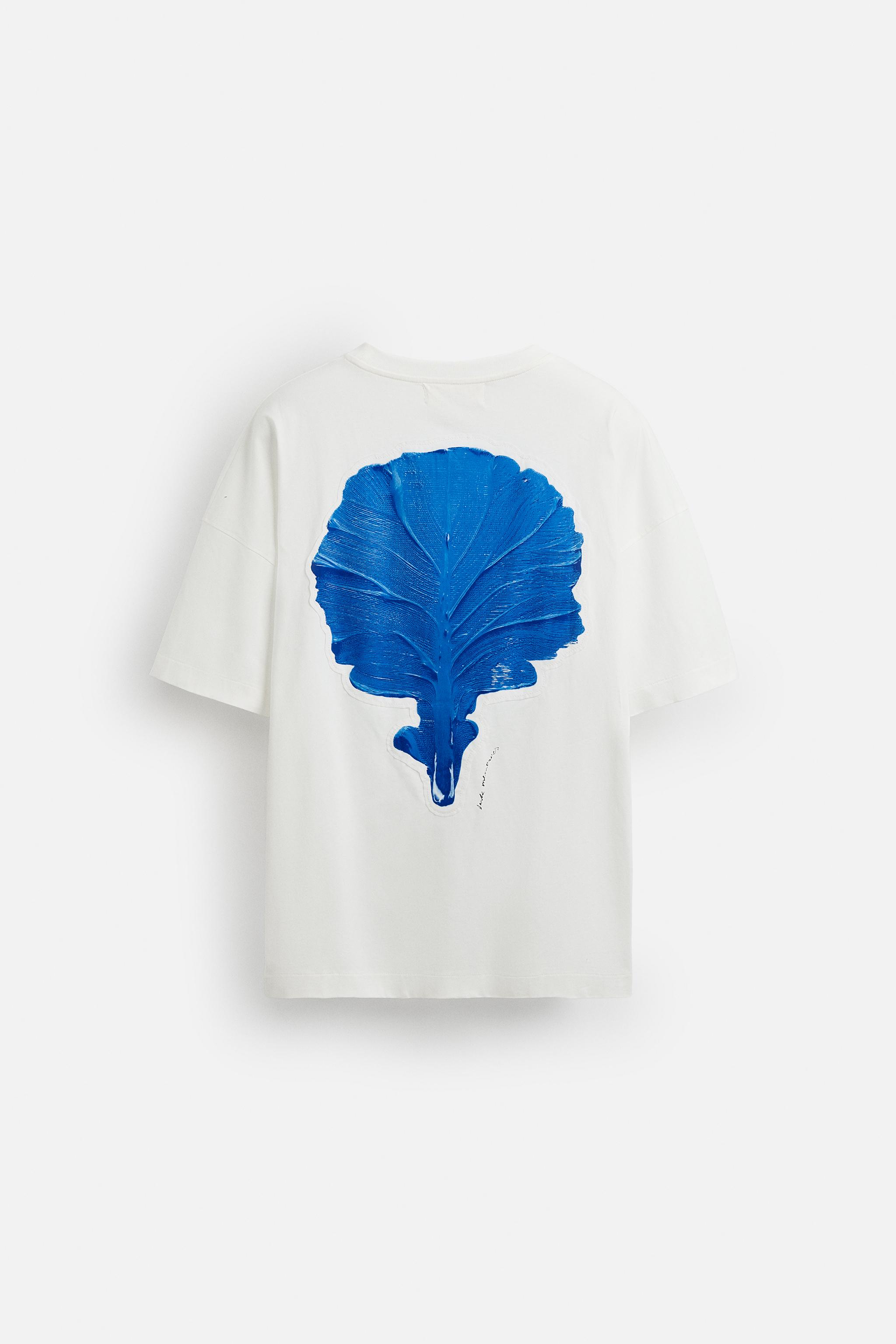 T-SHIRT À PIÈCE EN RELIEF