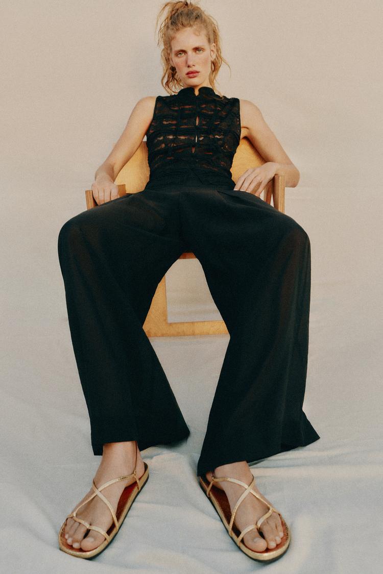 METALLIC EFFECT FLAT SANDALS - Zara product image