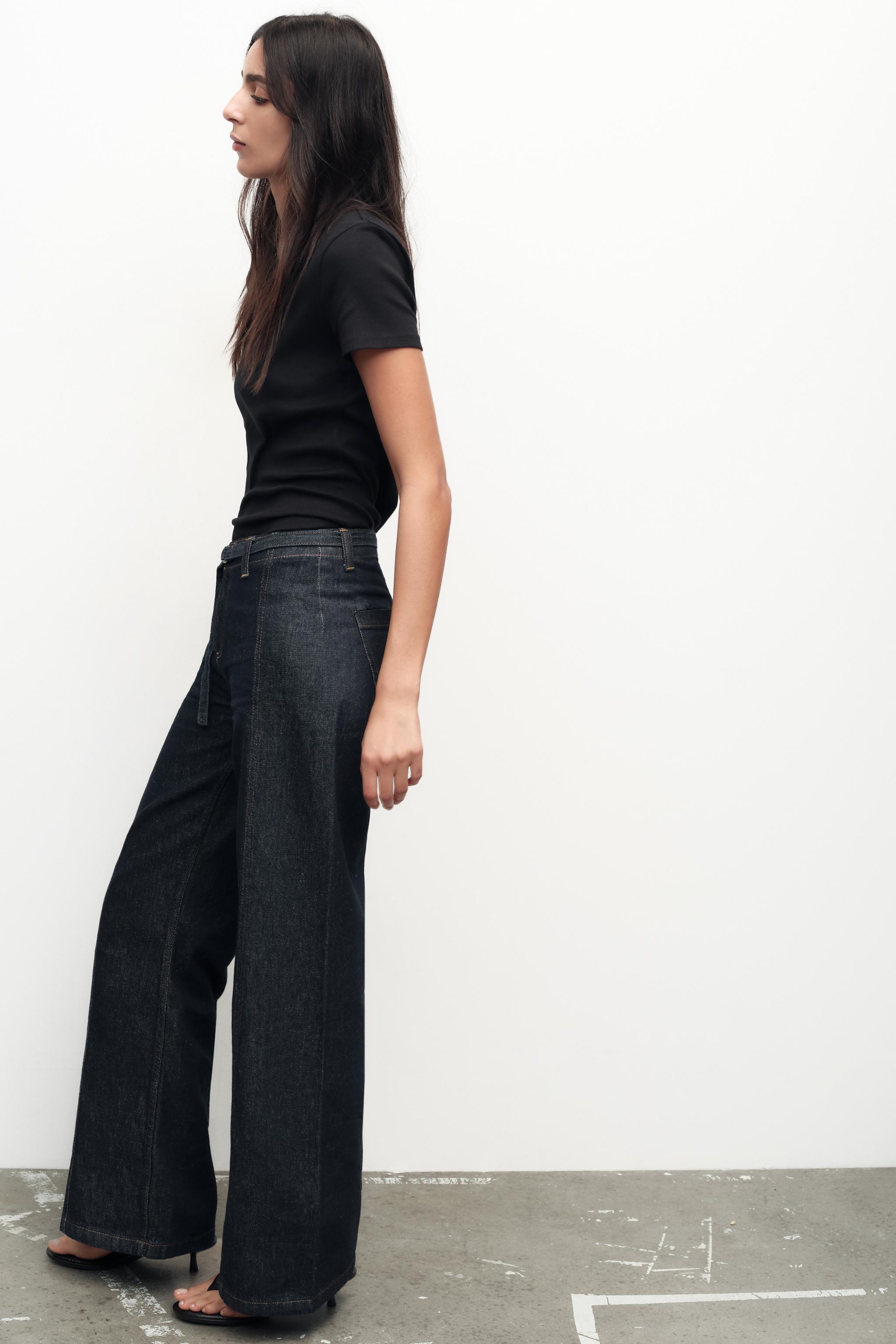 SHORT SLEEVE RIB TOP
