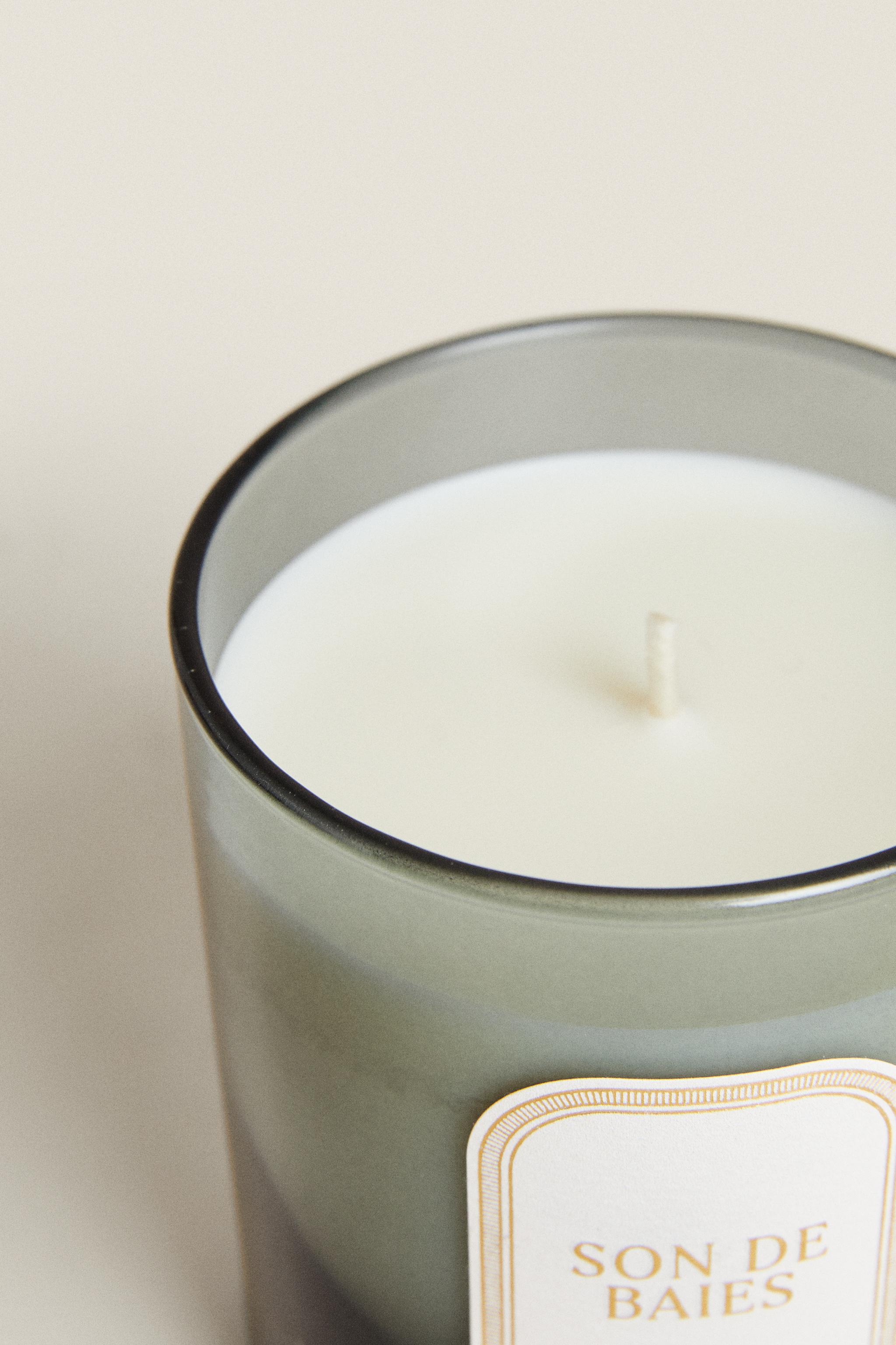 (200 G) BOUGIE PARFUMÉE SON DE BAIES