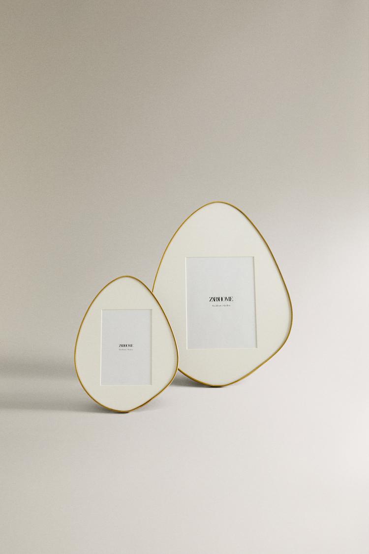 IRREGULAR SHAPE PICTURE FRAME - Zara product image