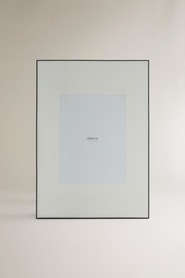 XL PICTURE FRAME WITH METAL BORDER - Zara product image