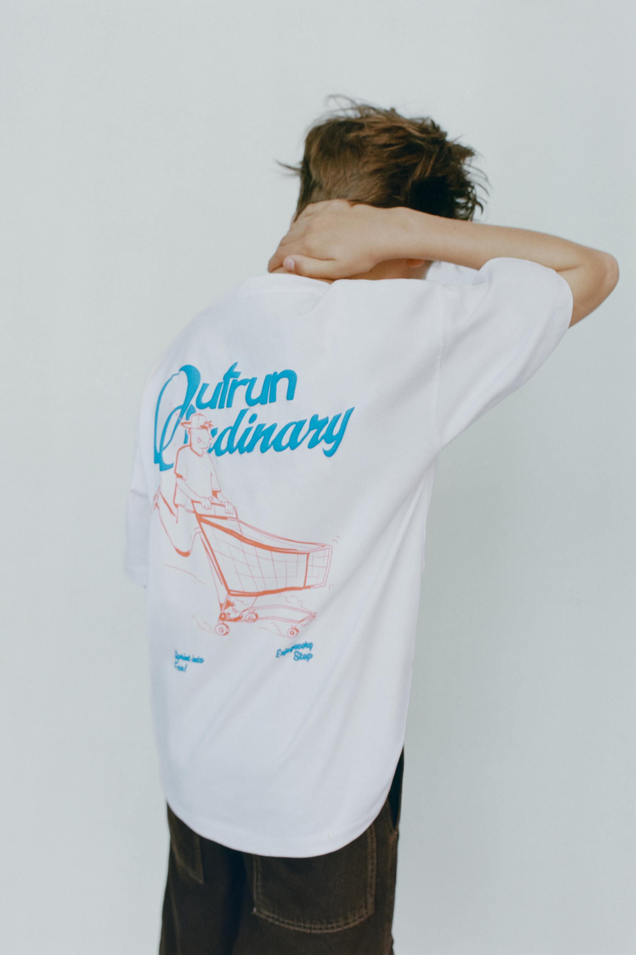 T-SHIRT À INSCRIPTION AVEC ÉTIQUETTE
