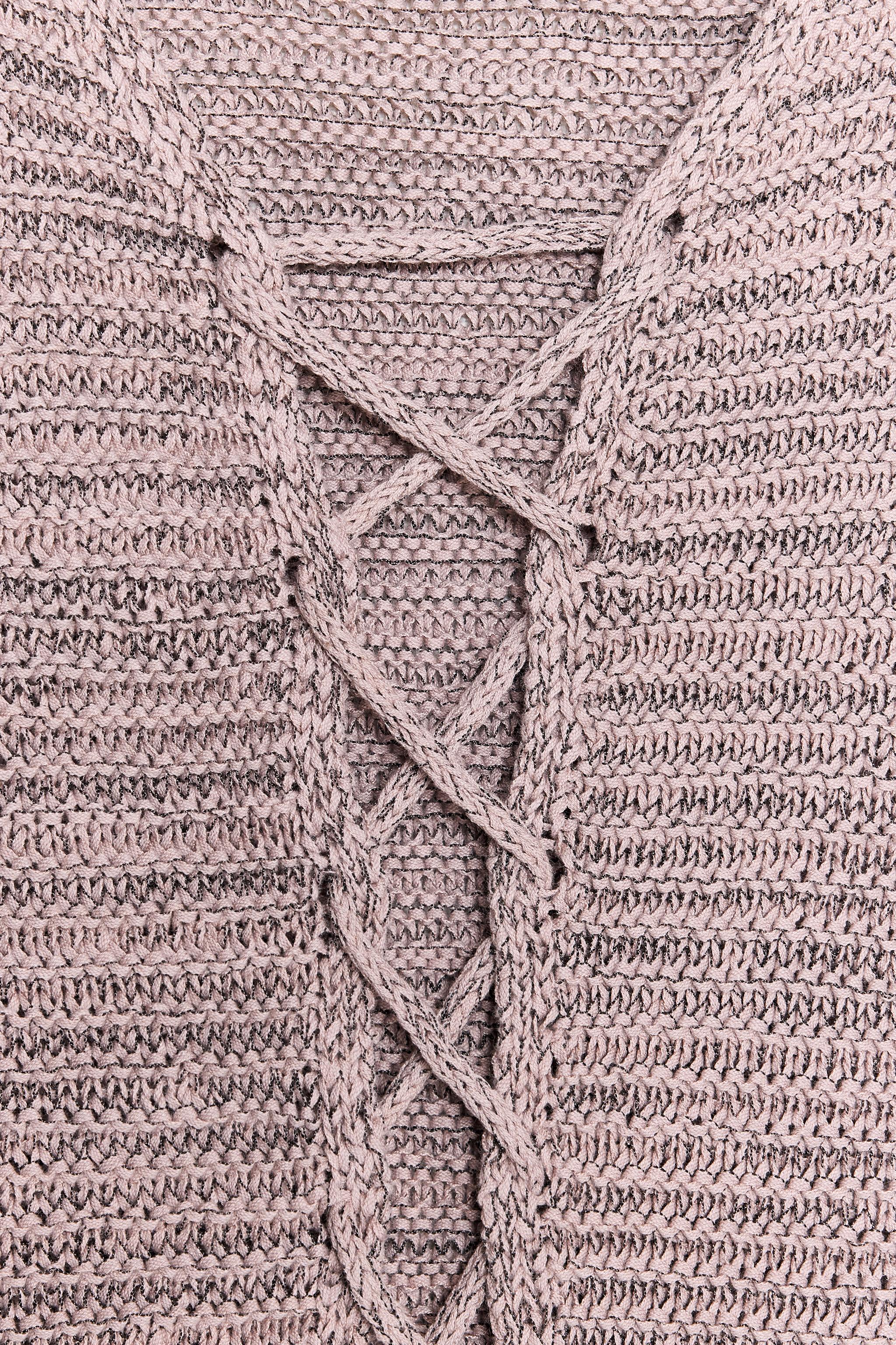 TOP EN MAILLE TEXTURÉE