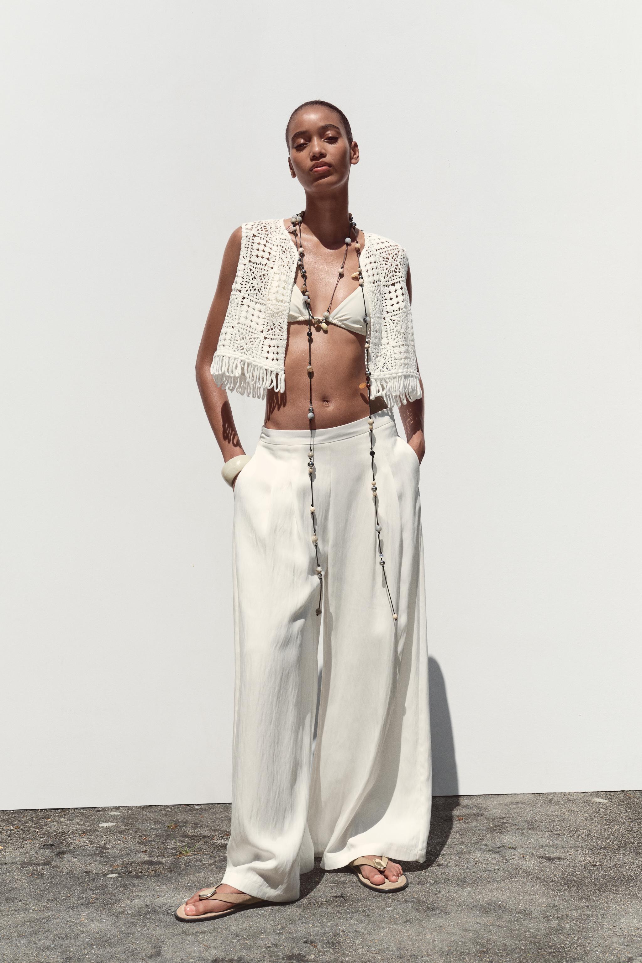 PLEATED WIDE LEG PANTS
