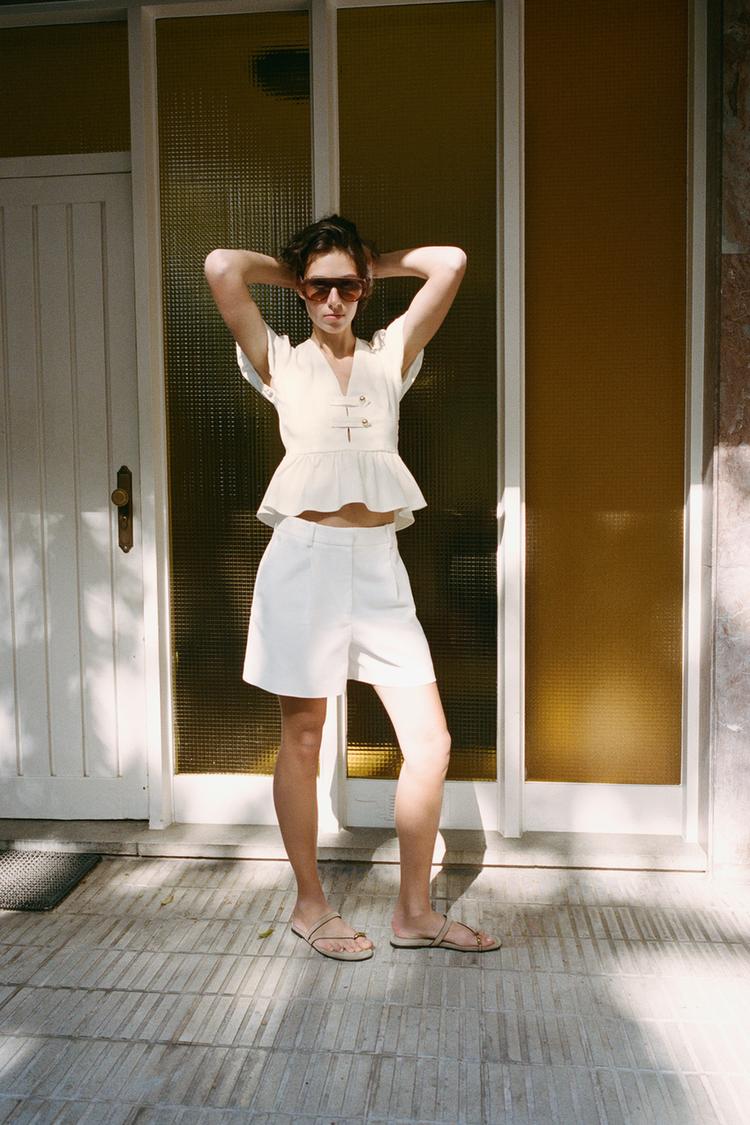 HIGH-WAISTED PLEATED SHORTS - Zara product image