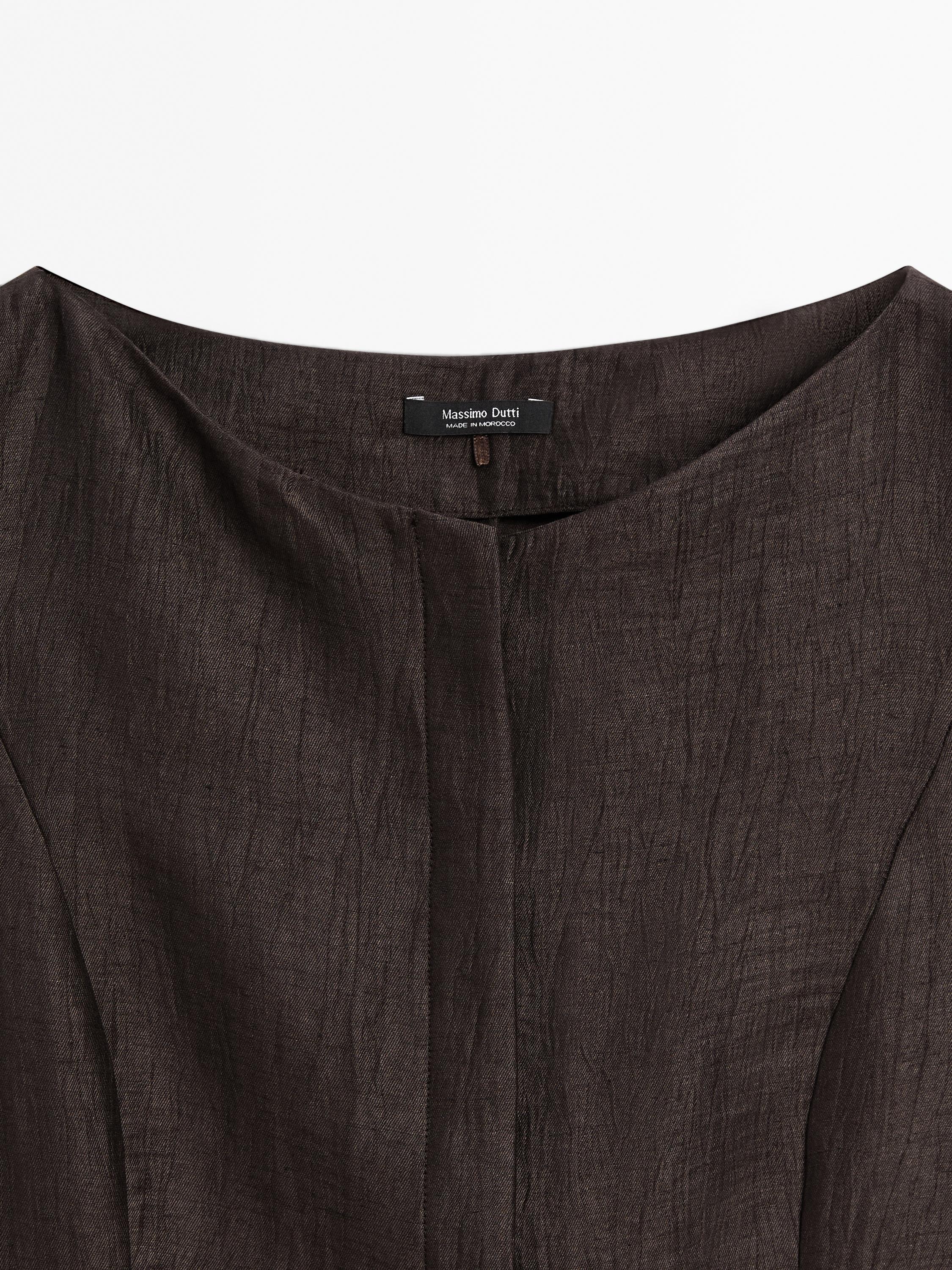 Linen blend round neck waistcoat