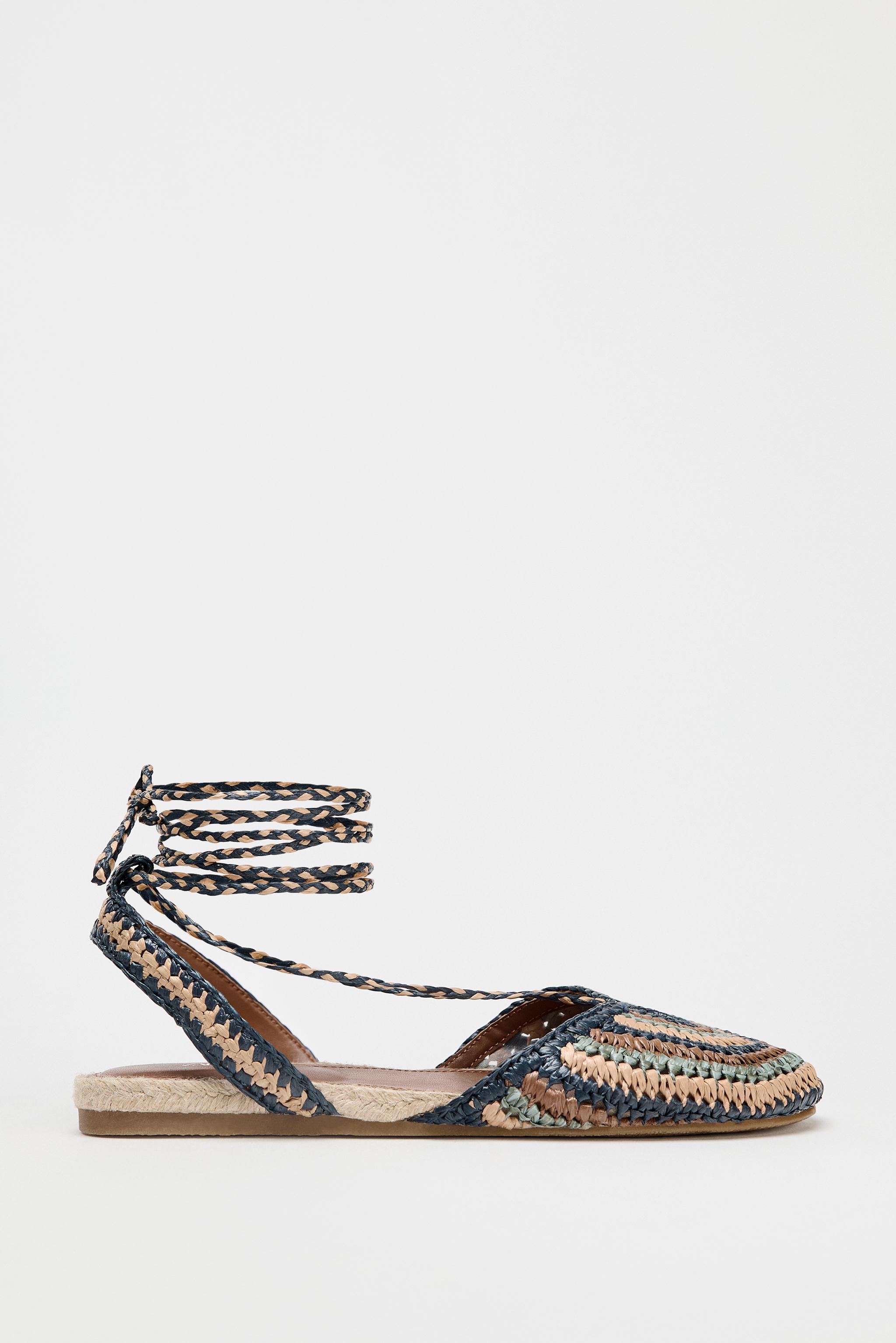 BRAIDED FLAT SHOES
