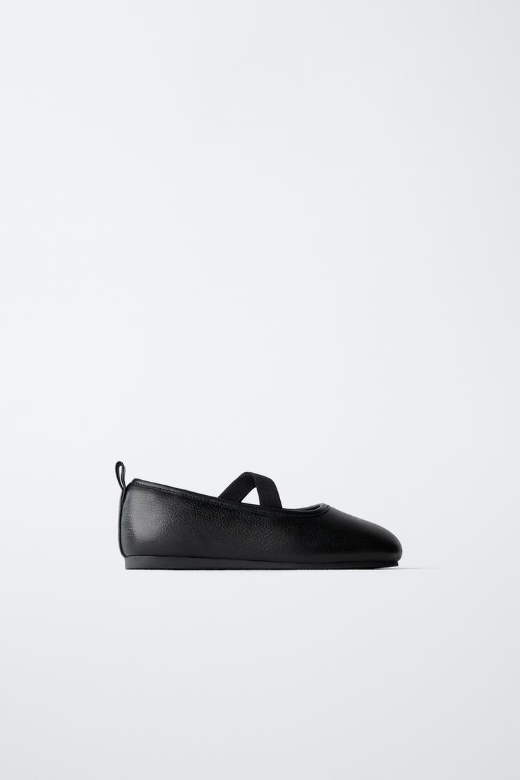 LEATHER SCHOOLGIRL BALLERINA - Zara product image