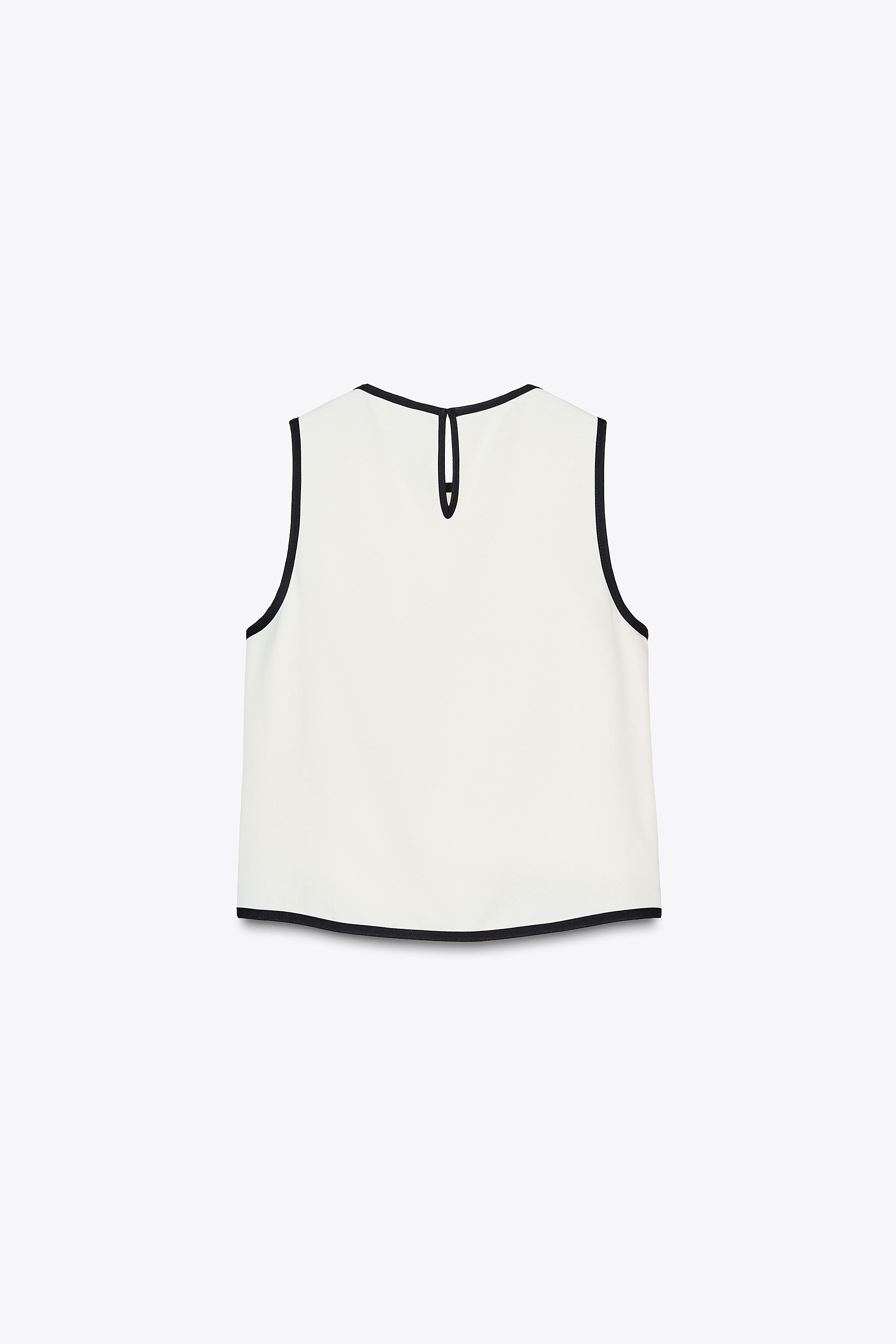 CONTRAST TRIM CREPE TOP