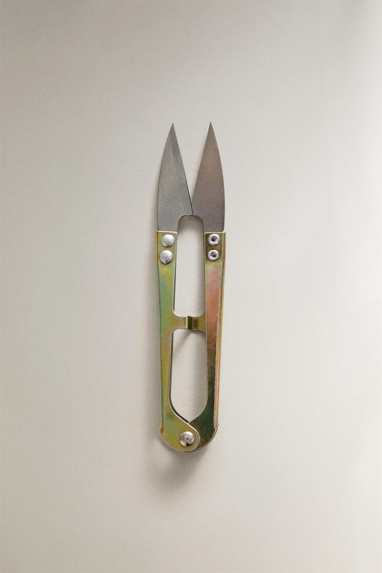 GARDEN CUTTING SHEARS - Zara product image