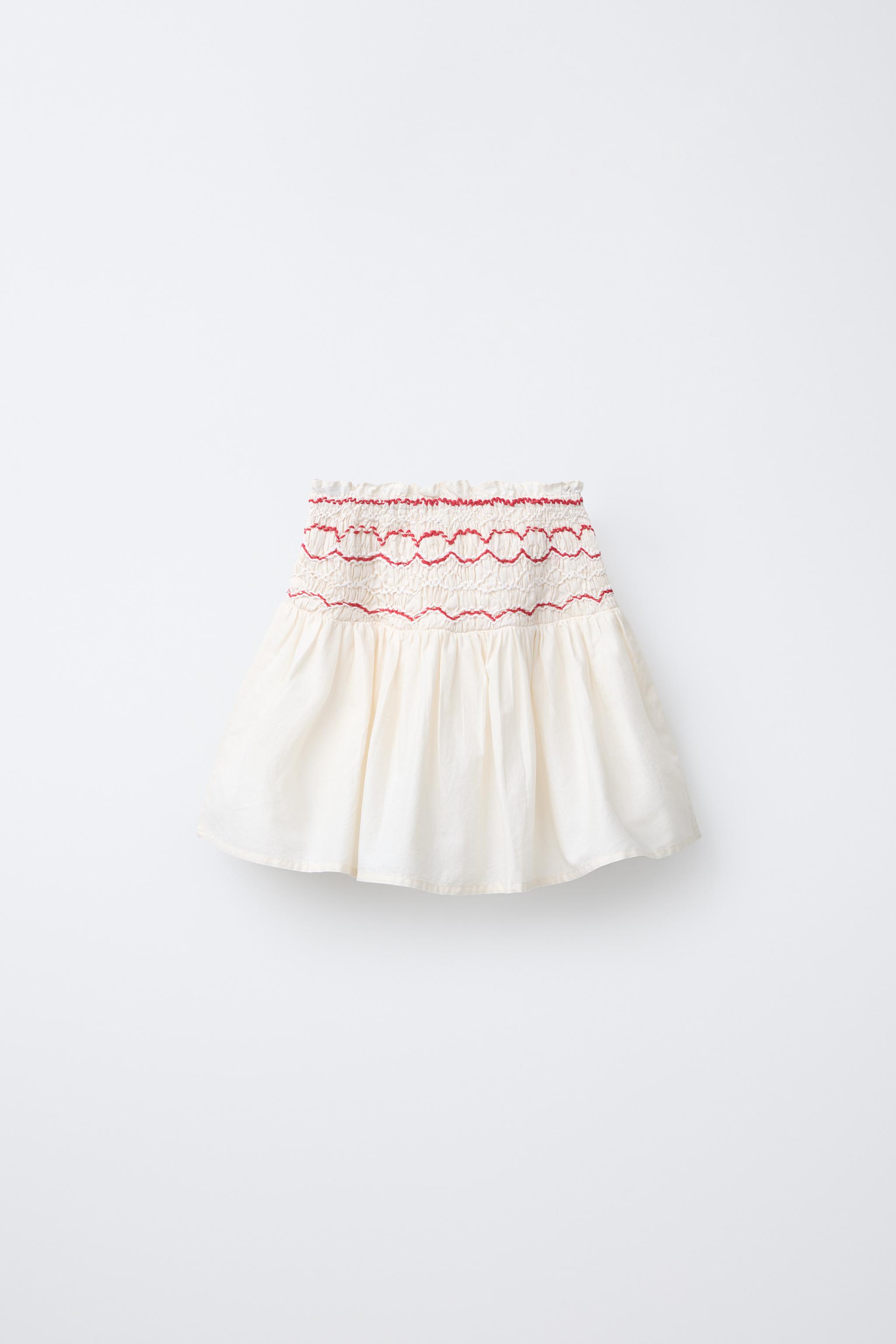 CHERRY EMBROIDERED SKORT
