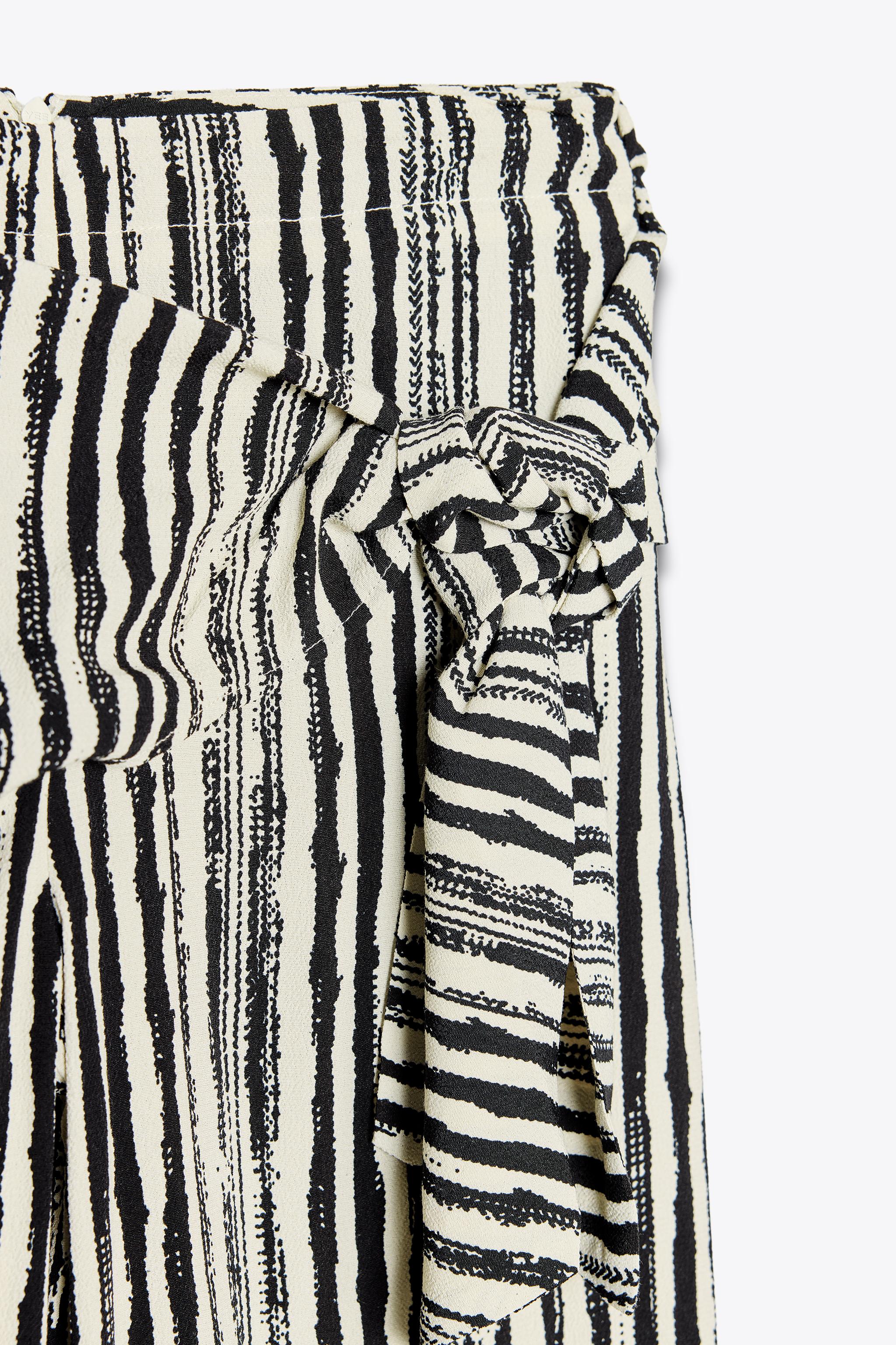 STRIPED WIDE LEG WRAP PANTS