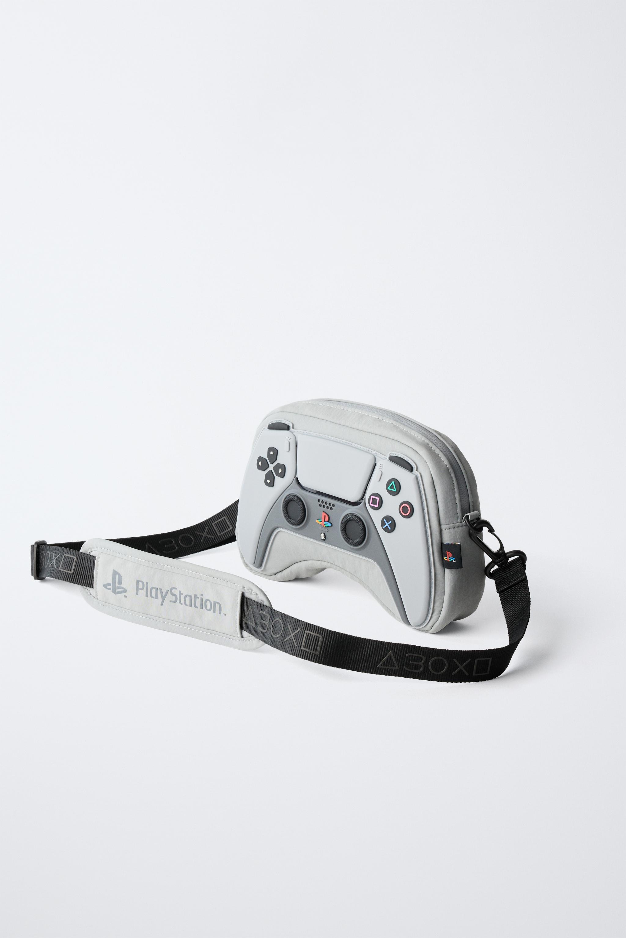 PLAYSTATION ™ 30TH ANNIVERSARY CROSSBODY BAG