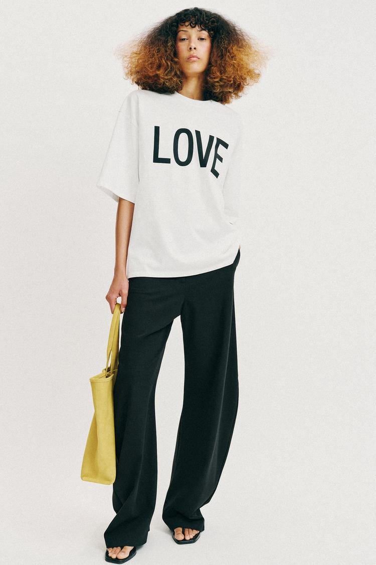 OVERSIZED TEXT T-SHIRT - Zara product image