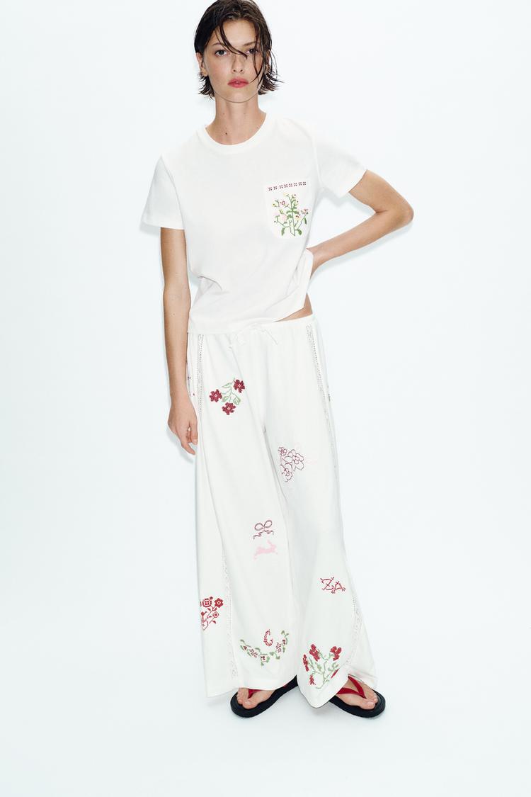 EMBROIDERED POCKET T-SHIRT - Zara product image