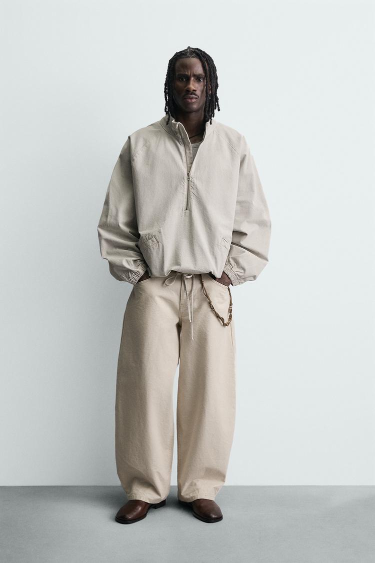 ZIPPERED POUCH POCKET SWEATSHIRT - Zara product image
