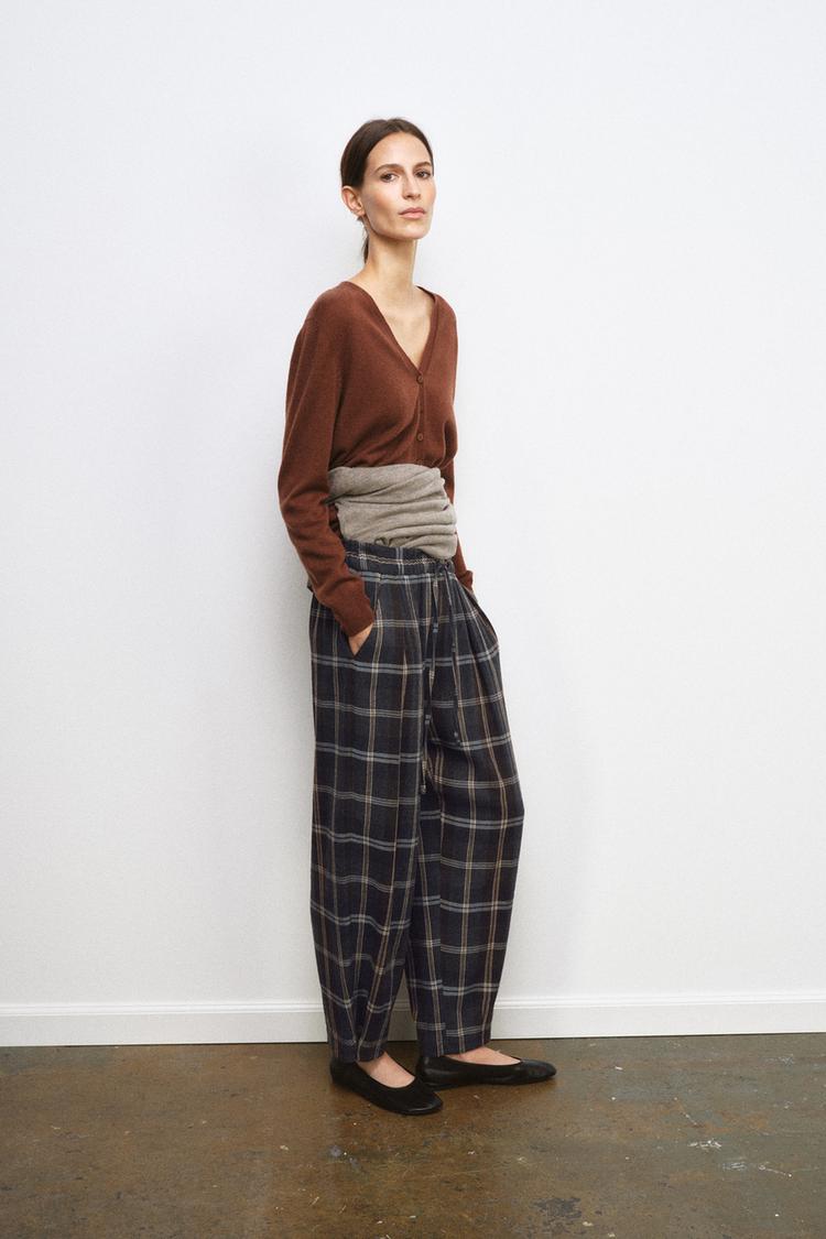 100% EXTRA SOFT WOOL CARDIGAN - Zara product image