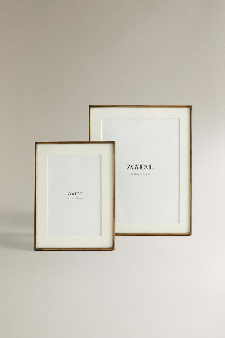 PICTURE FRAME WITH THIN METAL BORDER - Zara product image