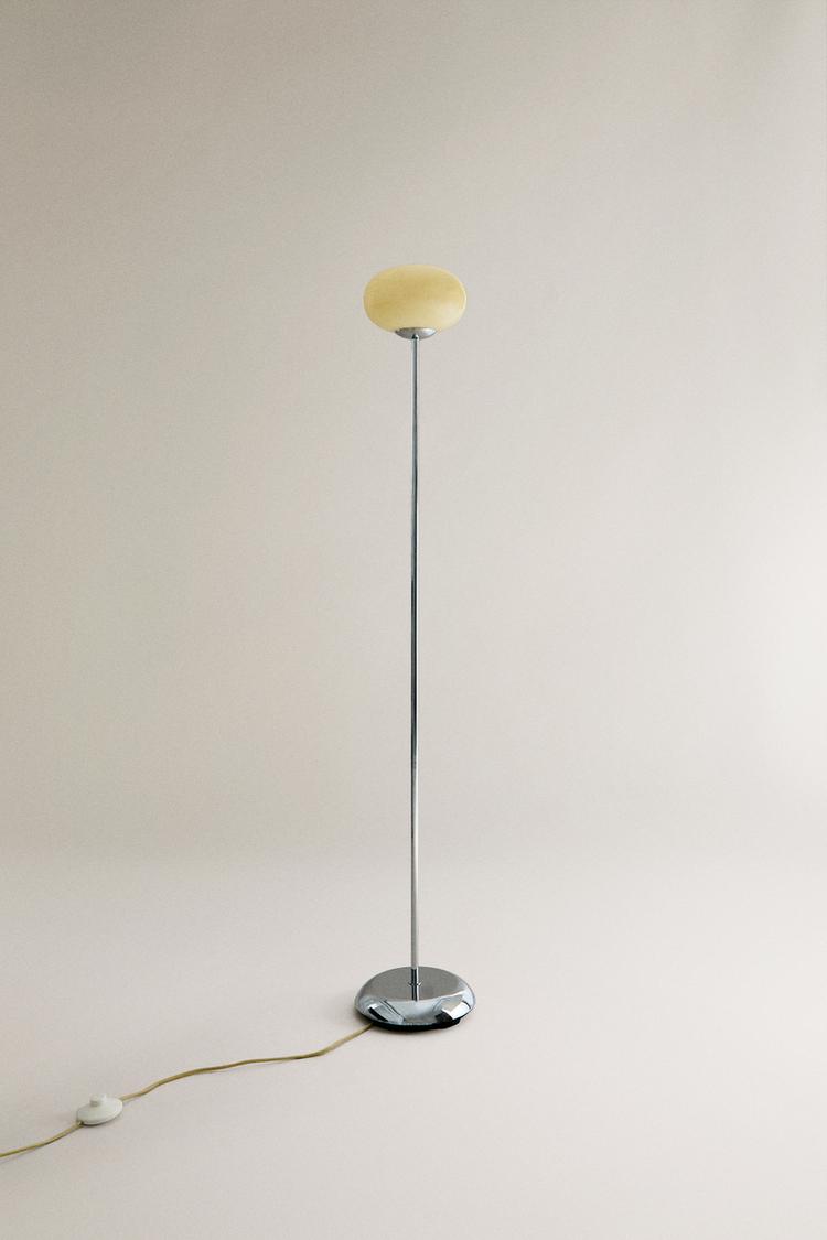 GLASS AND METAL FLOOR LAMP - Zara product image