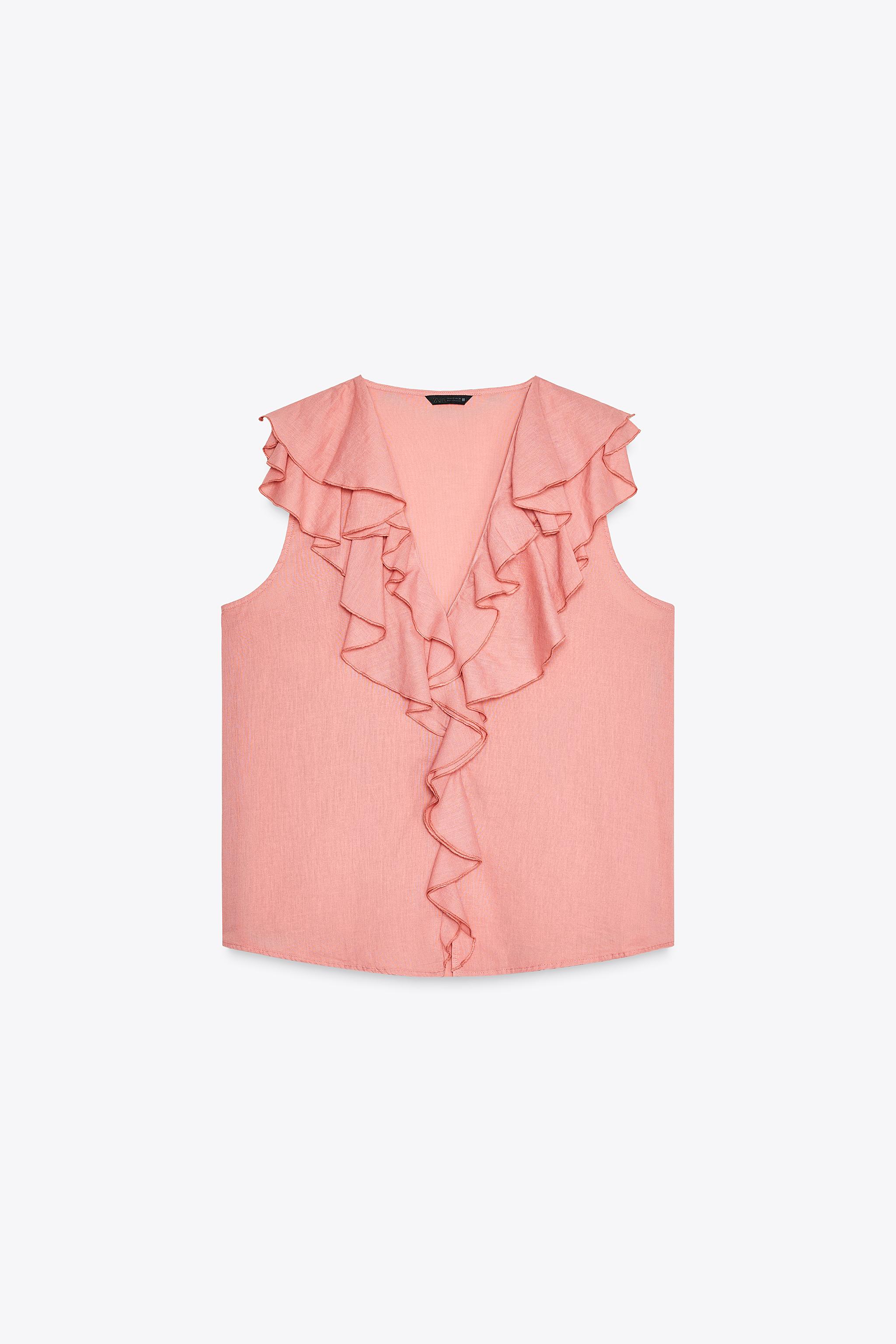 RUFFLED SLEEVELESS TOP