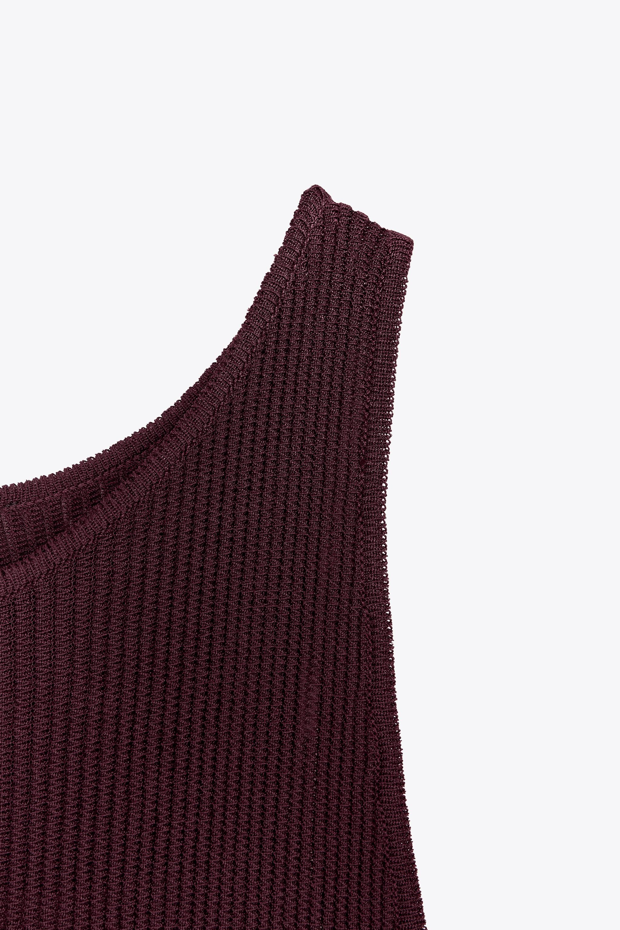 RIBBED KNIT MAXI DRESS