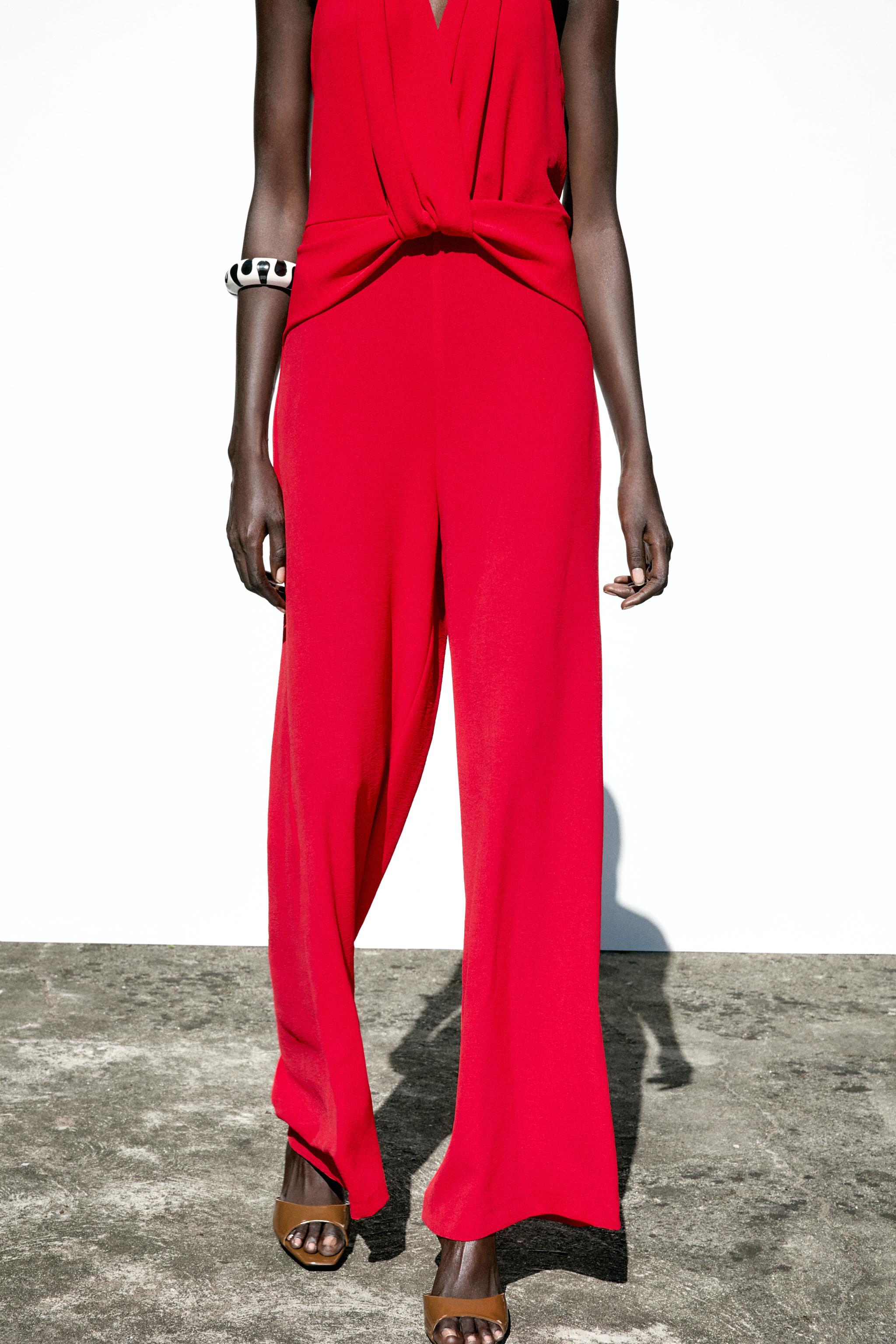 HALTER KNOT JUMPSUIT