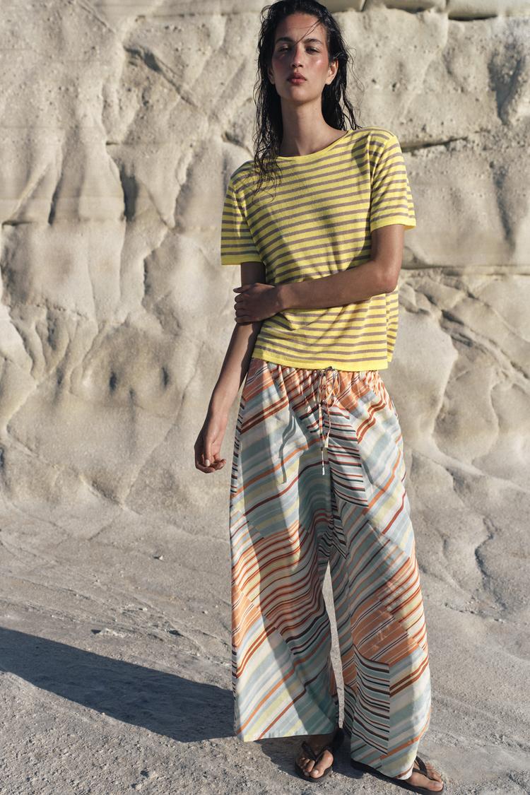STRIPED KNIT TOP - Zara product image
