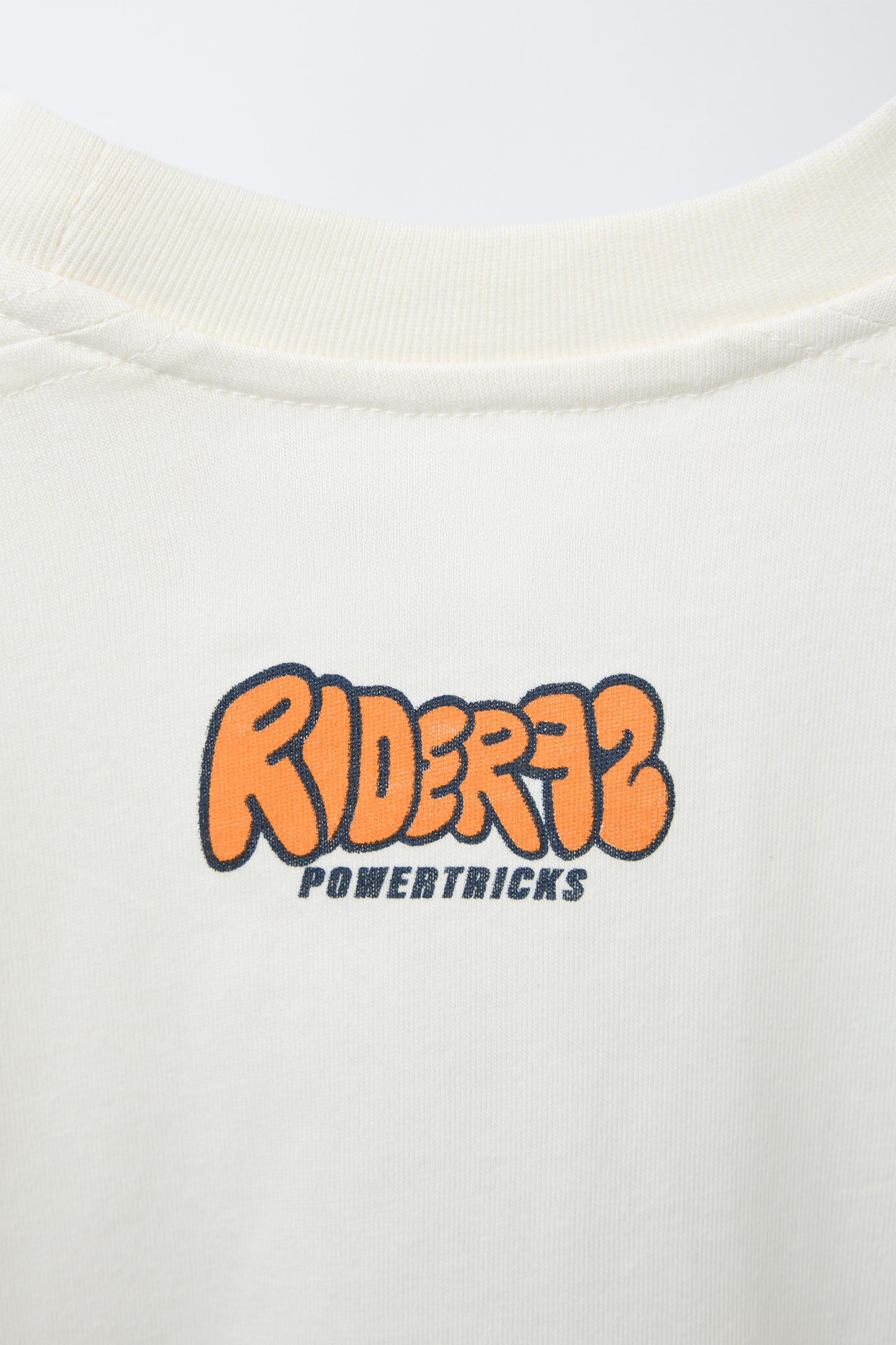 T-SHIRT GRAFFITI