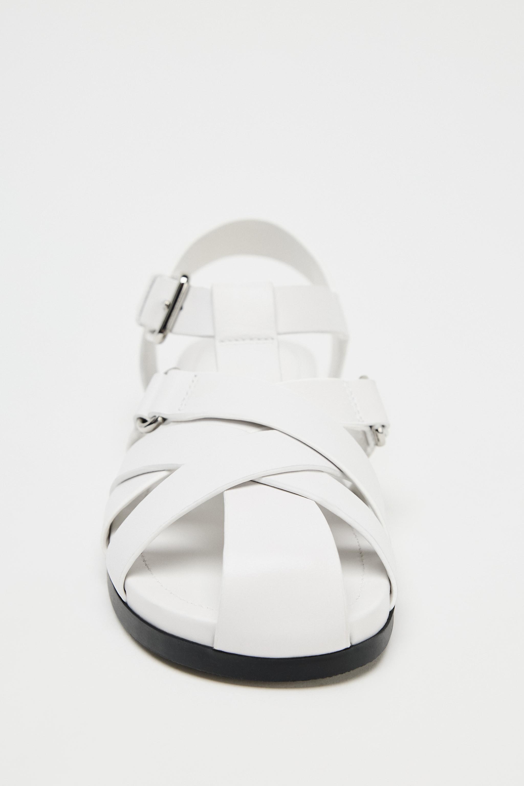 FLAT LEATHER FISHERMAN SANDALS