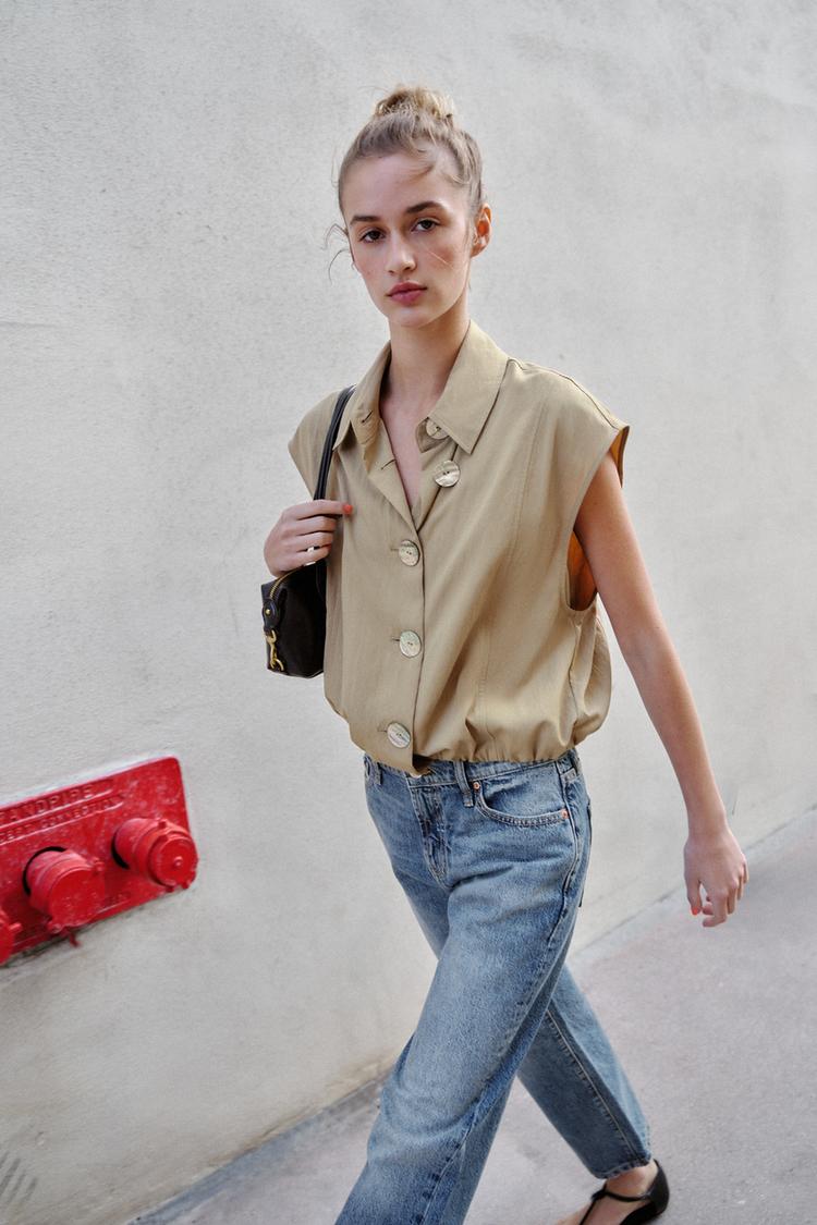 COLLARED TOP - Zara product image