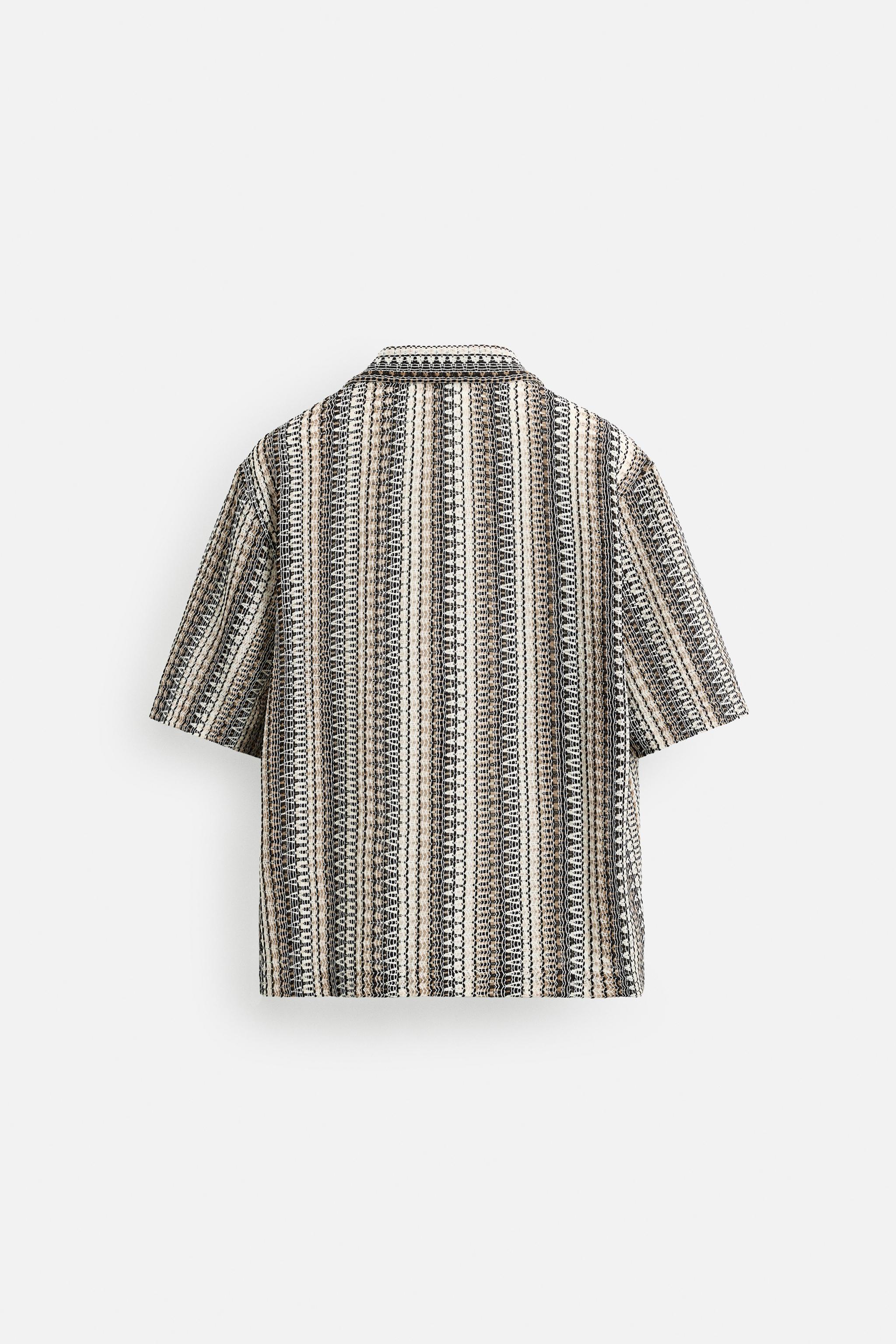 CHEMISE EN JACQUARD GÉOMÉTRIQUE