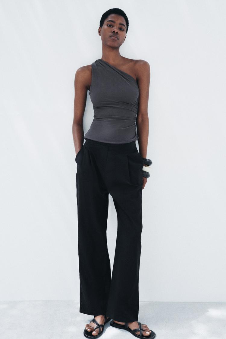 RUCHED ASYMMETRIC TOP
